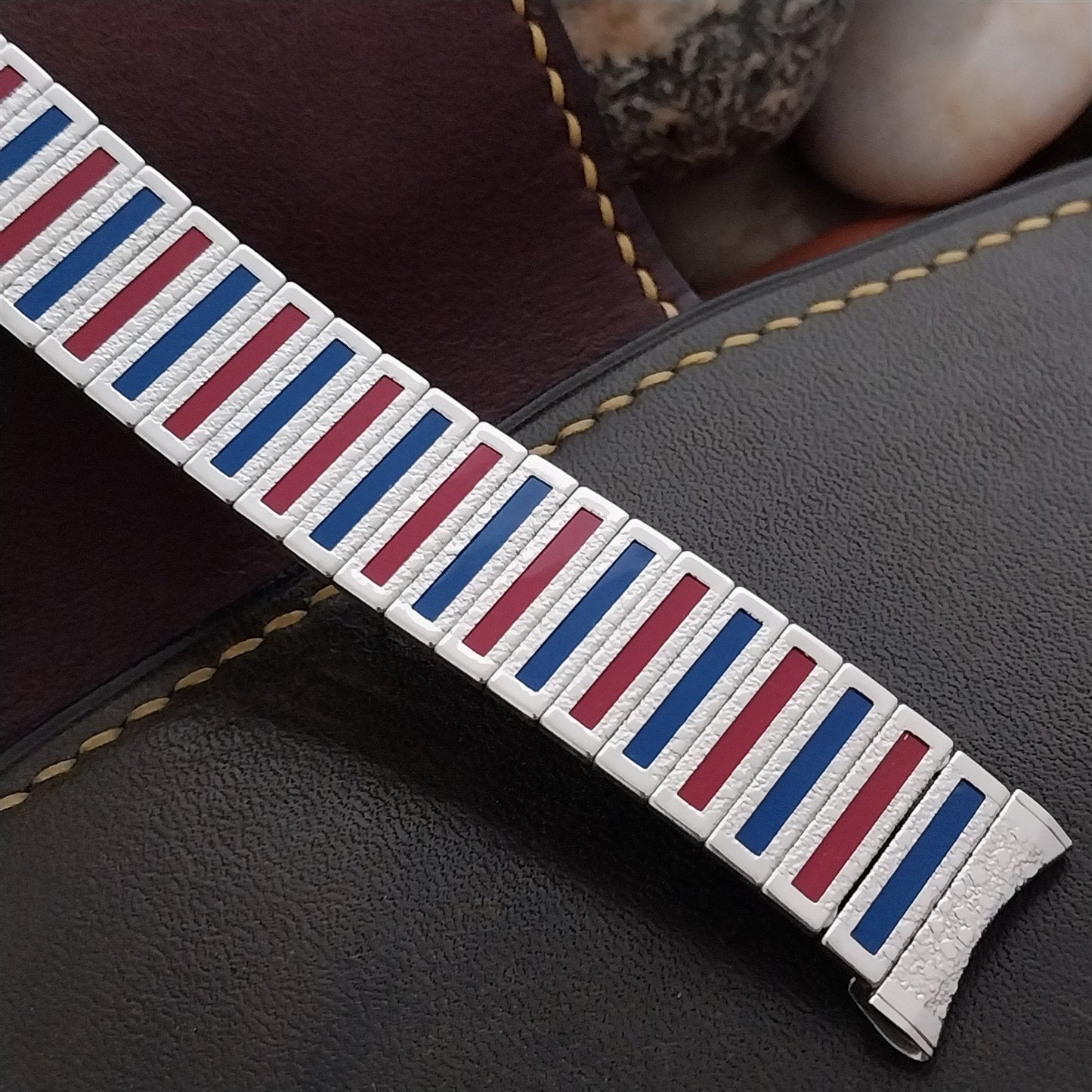 17.2mm Uniflex Stainless Steel Stretch Red& Blue Unused 1960s Vintage Watch Band