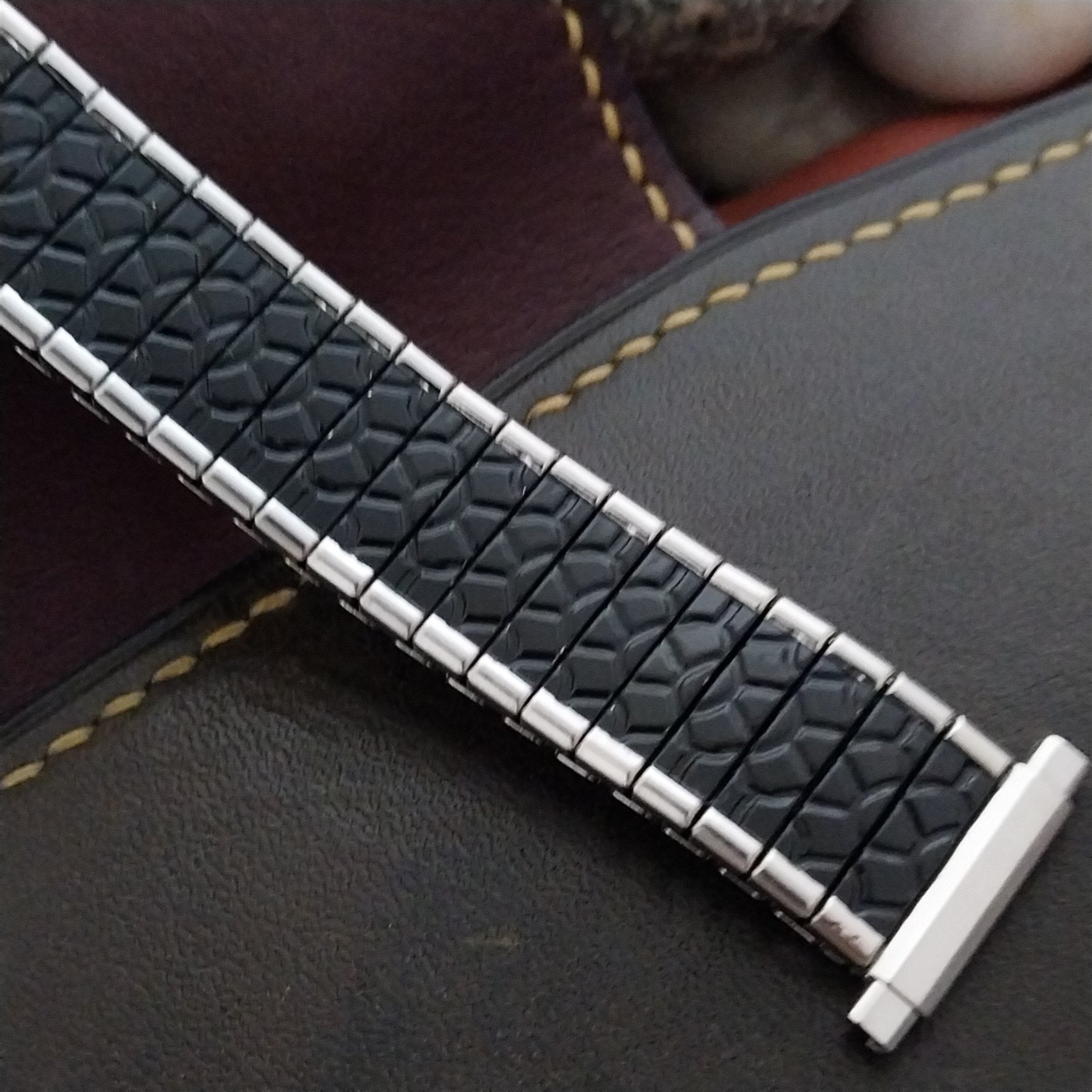 19mm 18mm Watchband Black & Stainless Steel Unused Vintage Watch Band