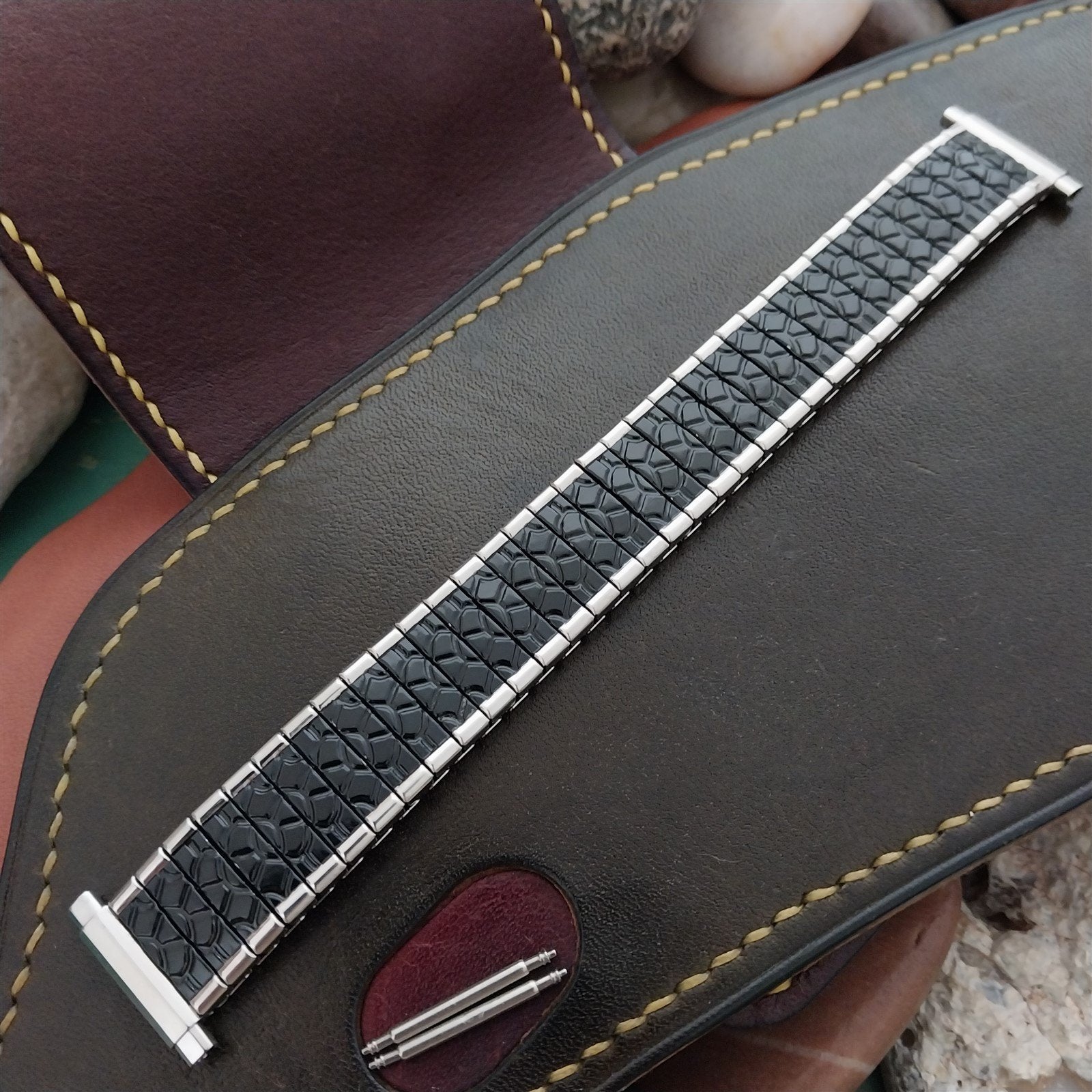 19mm 18mm Watchband Black & Stainless Steel Unused Vintage Watch Band