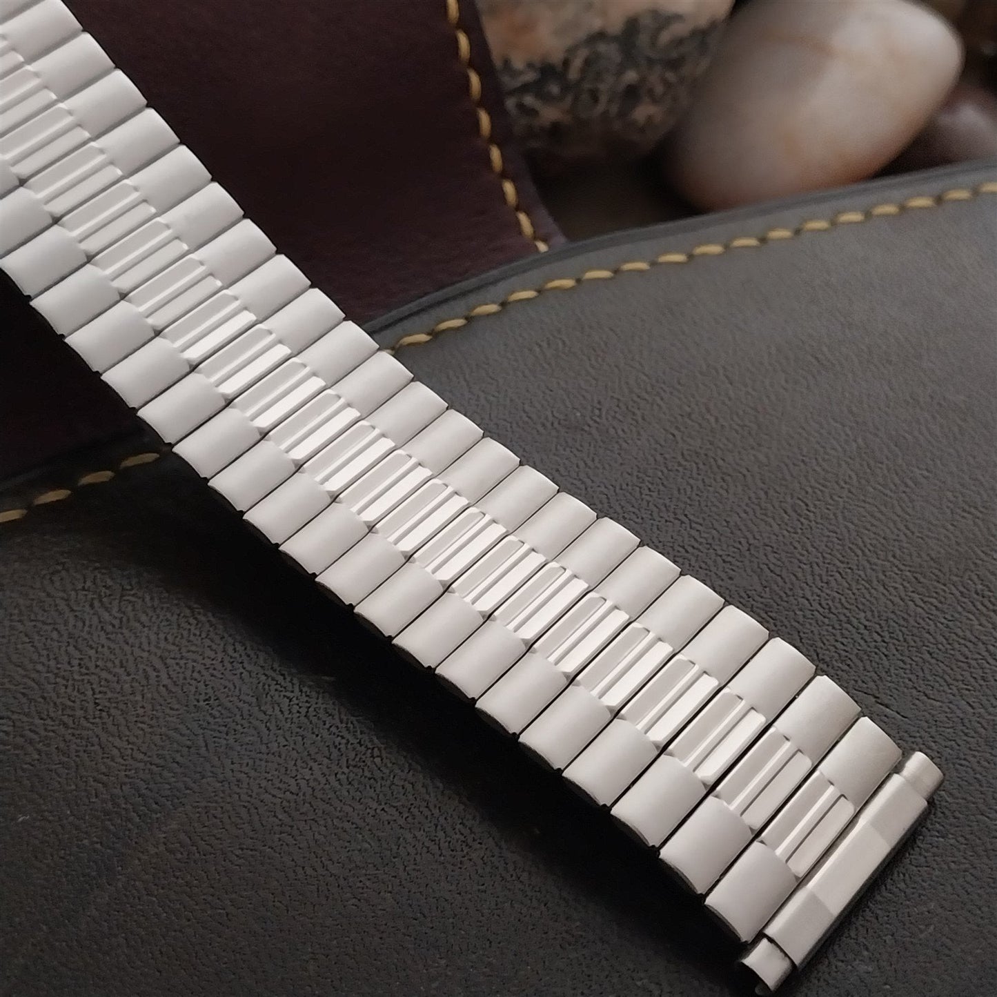 17mm 18mm 20mm Wide Kreisler Stainless Steel Unused 1970s-1980s Watch Band