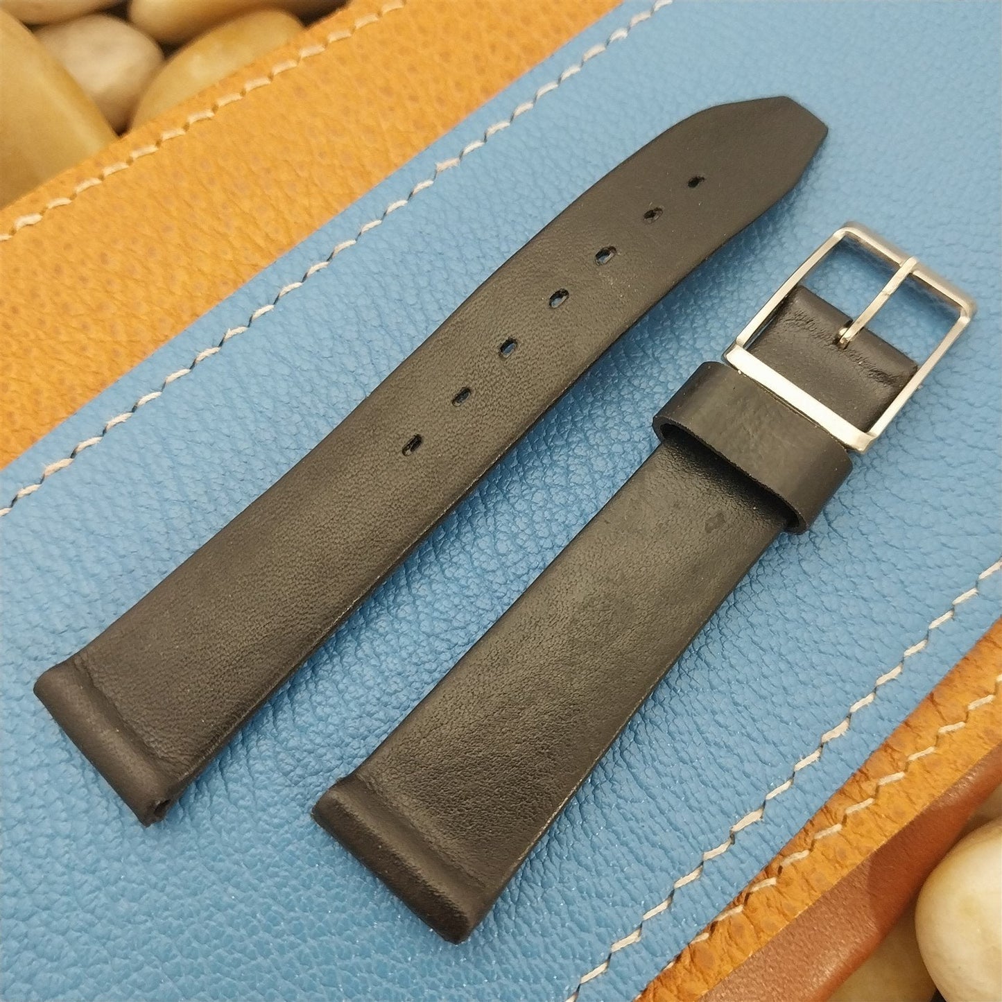 Vintage 16mm Hi-Fi Black Rubber nos Unused Classic Watch Band