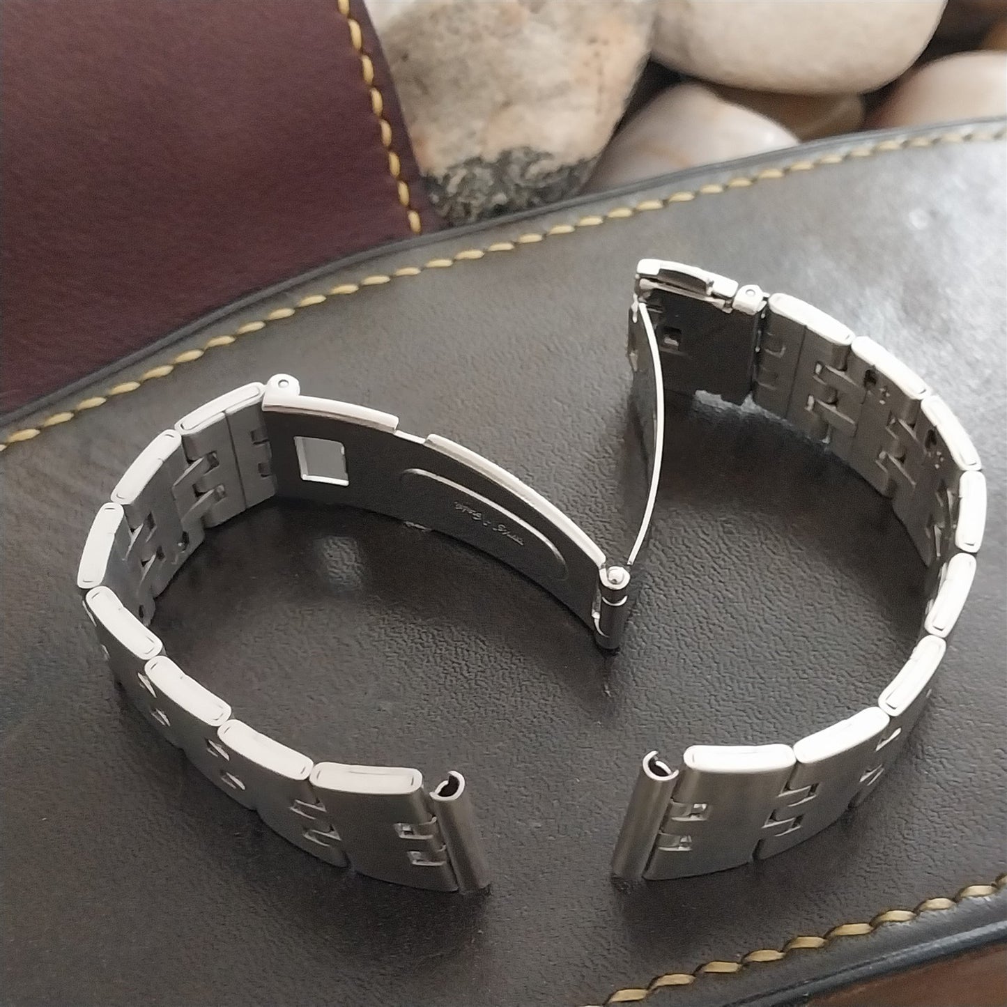 18mm Speidel Hirsch Stainless Steel Unused Watch Band