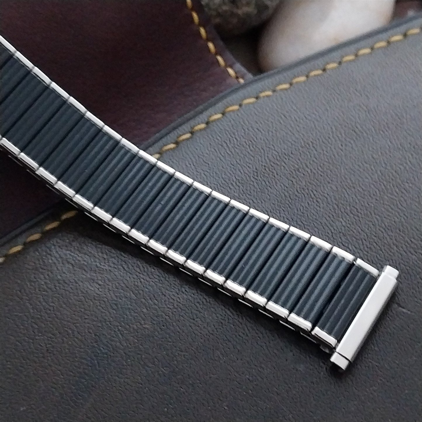 19mm 18mm Speidel USA Made Black & Stainless Steel Unused Vintage Watch Band