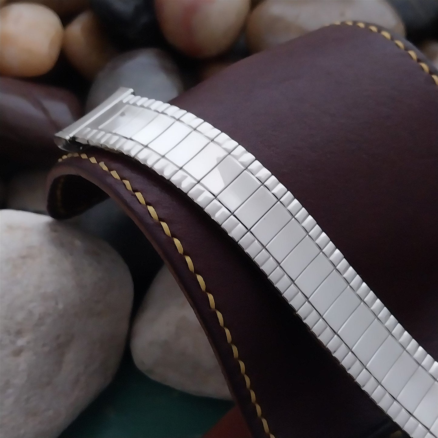 1960s Stainless Steel 19mm 18mm 16mmUniflex Slim Expansion Unused Watch Band