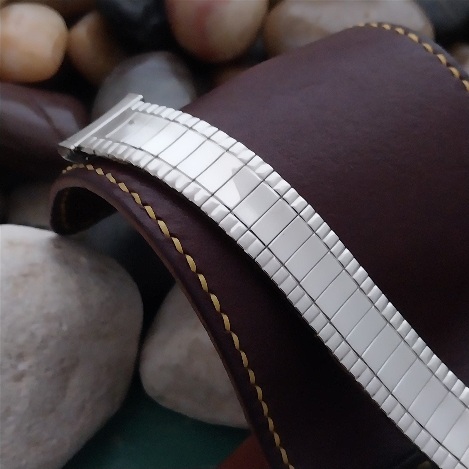 1960s Stainless Steel 19mm 18mm 16mmUniflex Slim Expansion Unused Watch Band