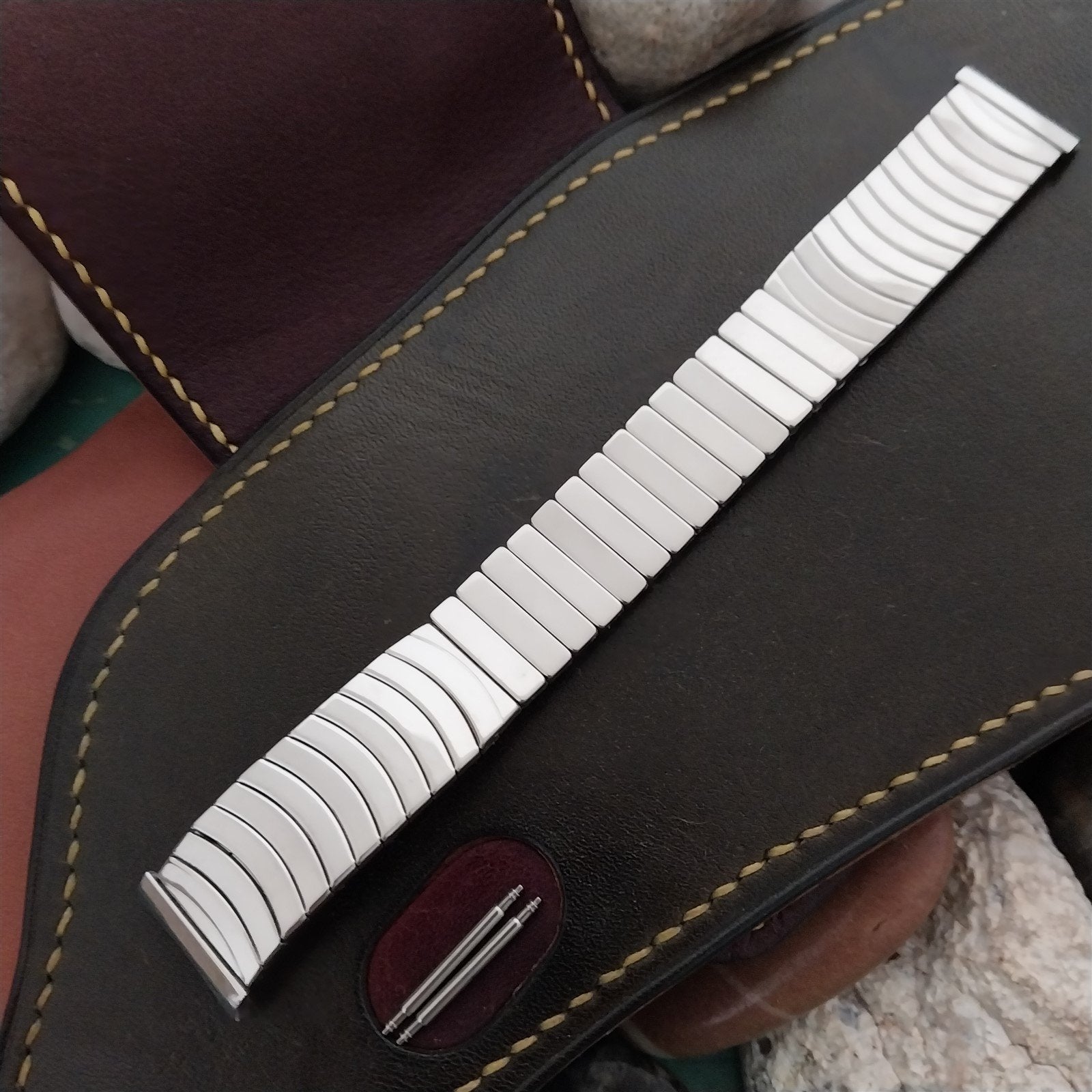 1970s Stainless Steel 18mm Expansion Unused Vintage Watch Band