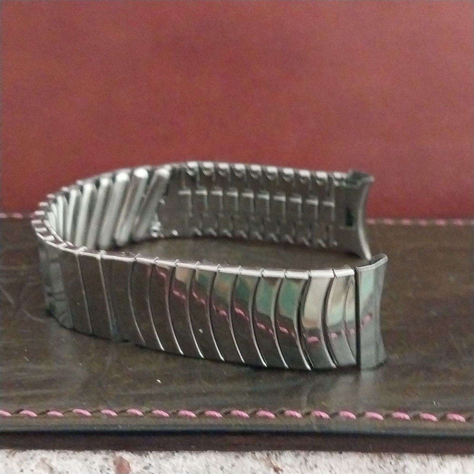 1970s Stainless Steel 18mm Expansion Unused Vintage Watch Band