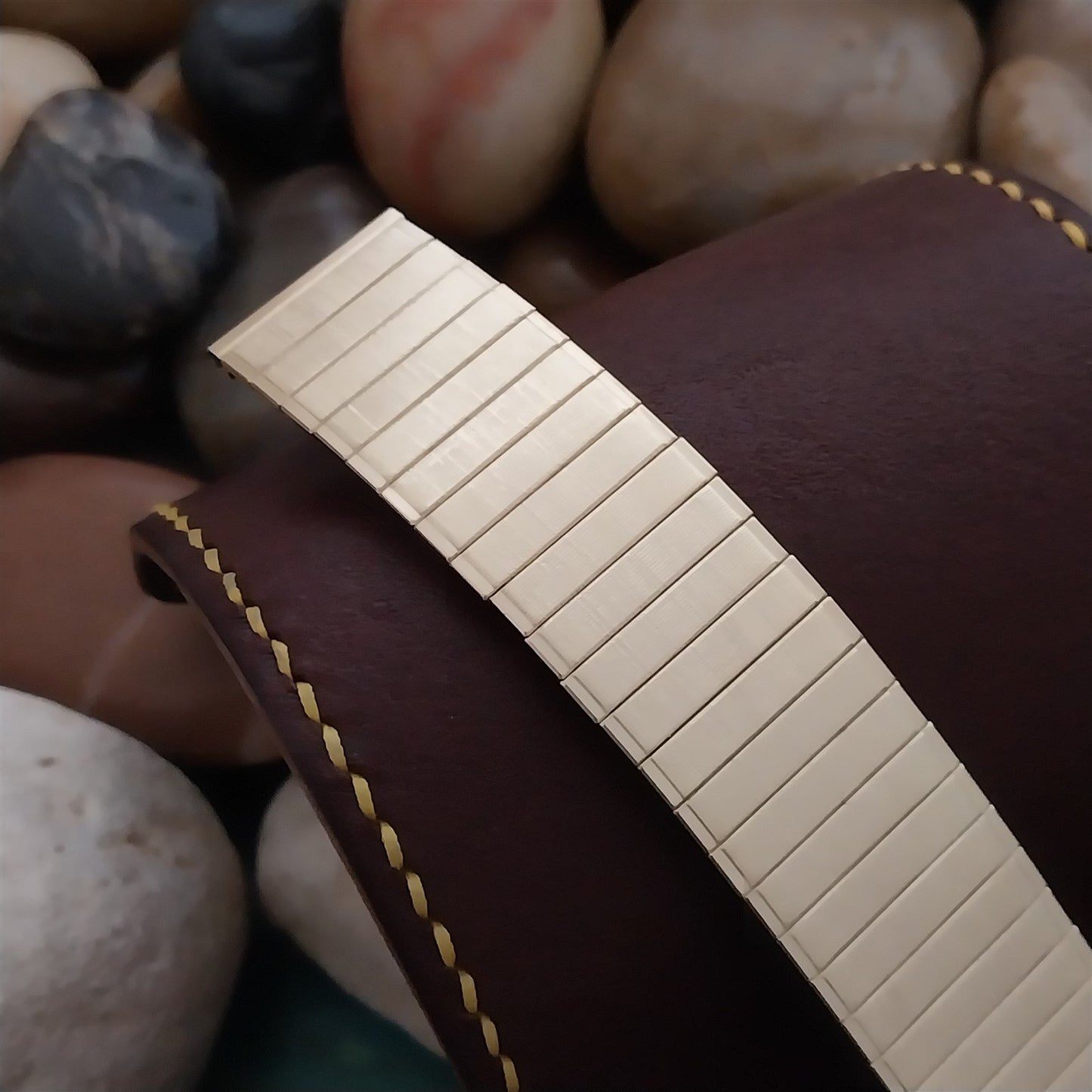 19mm Gold RGP Speidel USA nos Wide Old-Stock Stretch Expansion Unused Watch Band