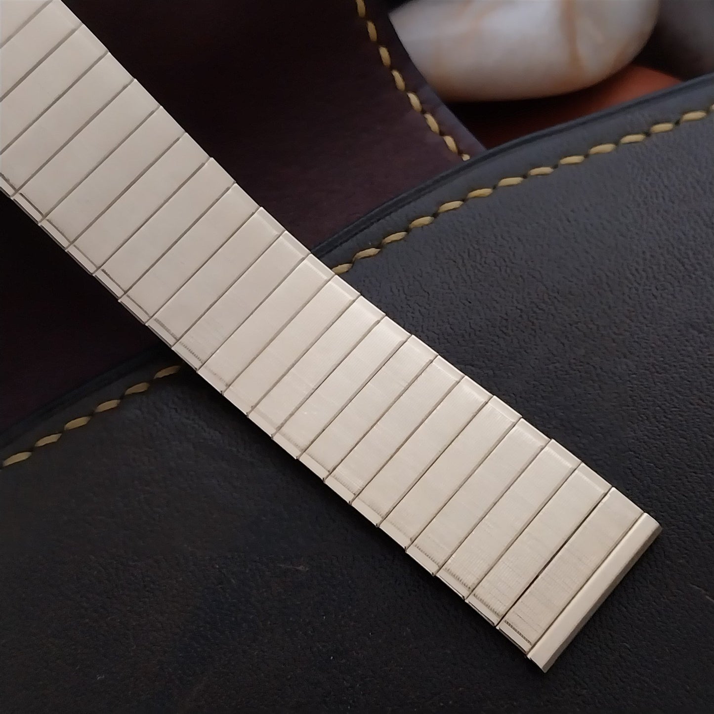 19mm Gold RGP Speidel USA nos Wide Old-Stock Stretch Expansion Unused Watch Band