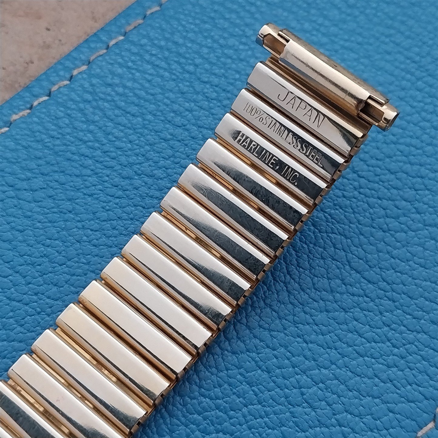 Timex MG59 Yellow Gold-Tone 16mm 18mm 20mm Expansion Unused 1970s Watch Band