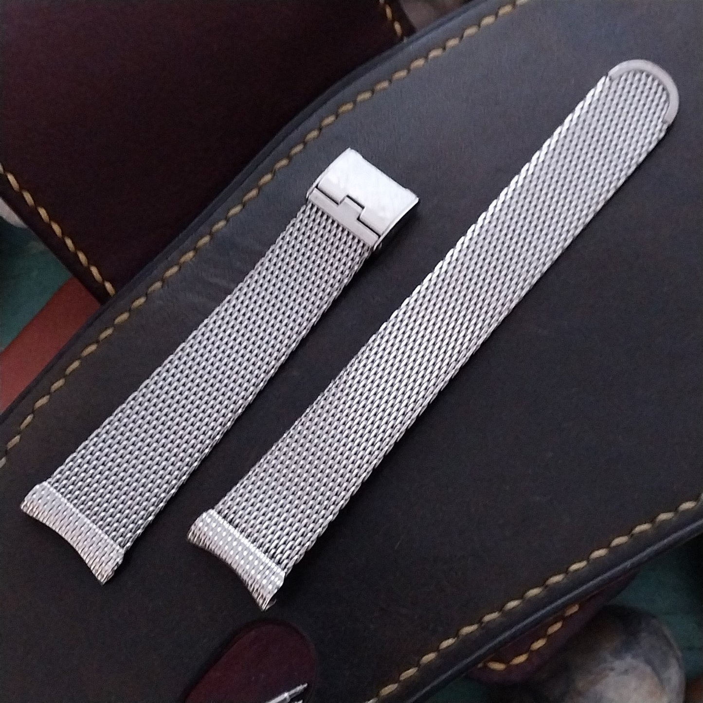 19mm 18mm Classic Stainless Steel Mesh MIB Lenox 1960s-1970s Unused Watch Band