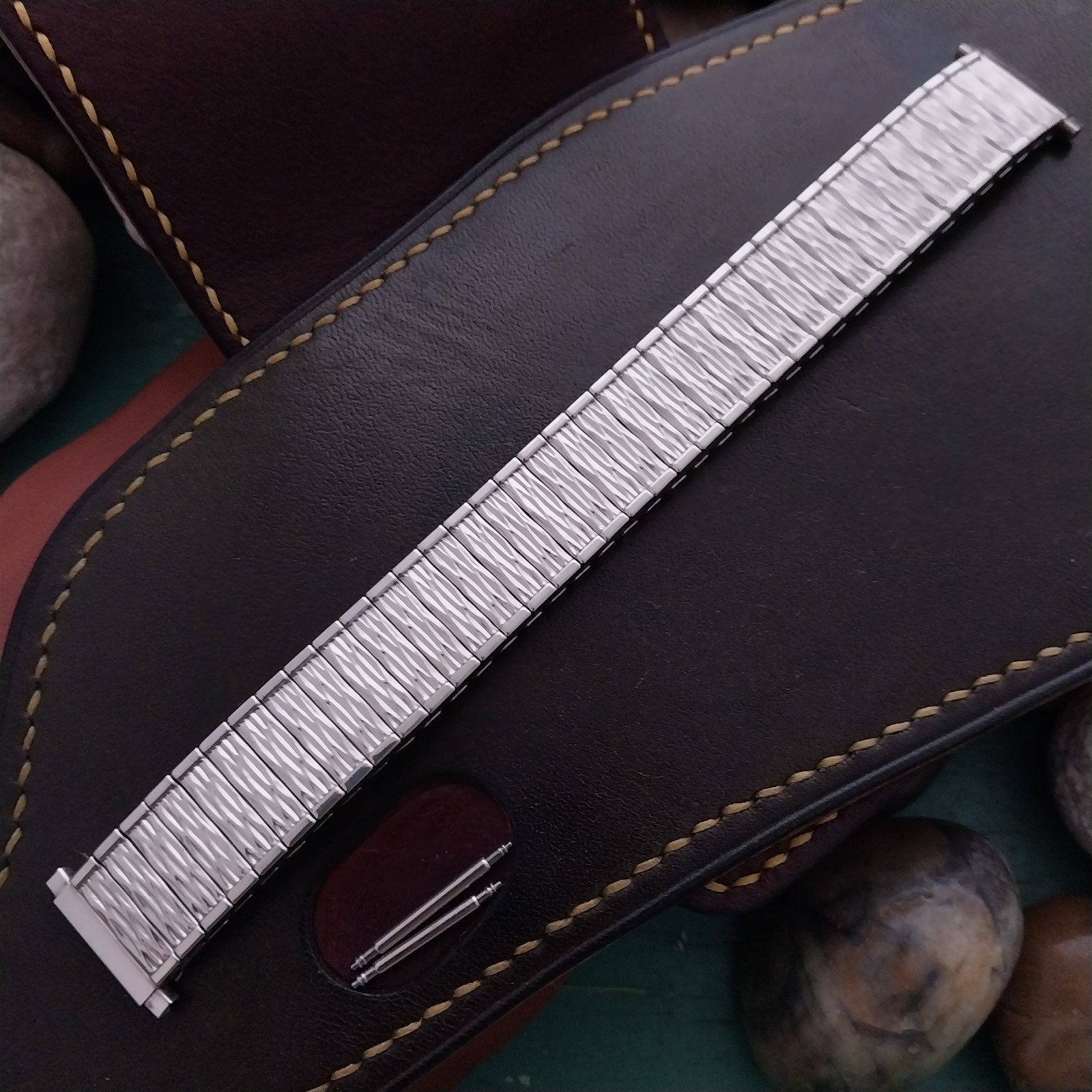 17mm 18mm 19mm Kreisler Flexon Stretch Stainless Steel Unused 1980s Watch Band