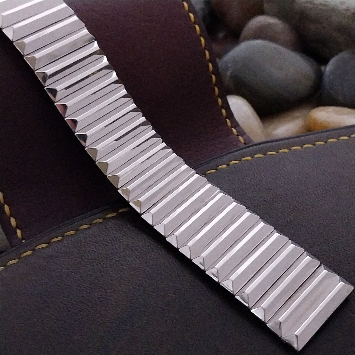 JB Champion White Gold-Filled Over The Lug Special Fit 1950s Unused Watch Band