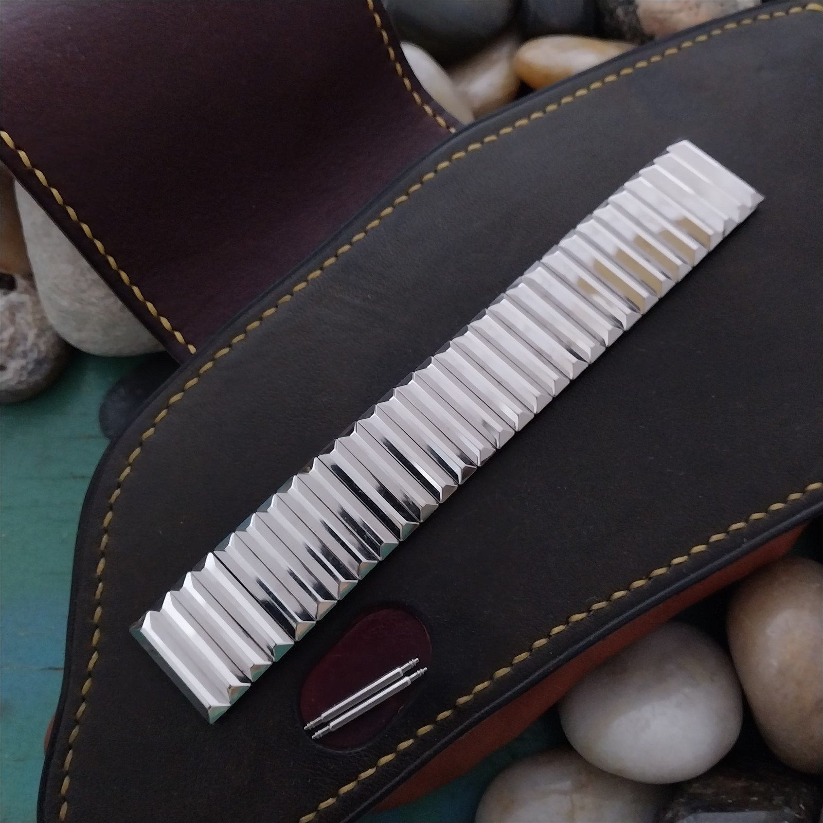 JB Champion White Gold-Filled Over The Lug Special Fit 1950s Unused Watch Band