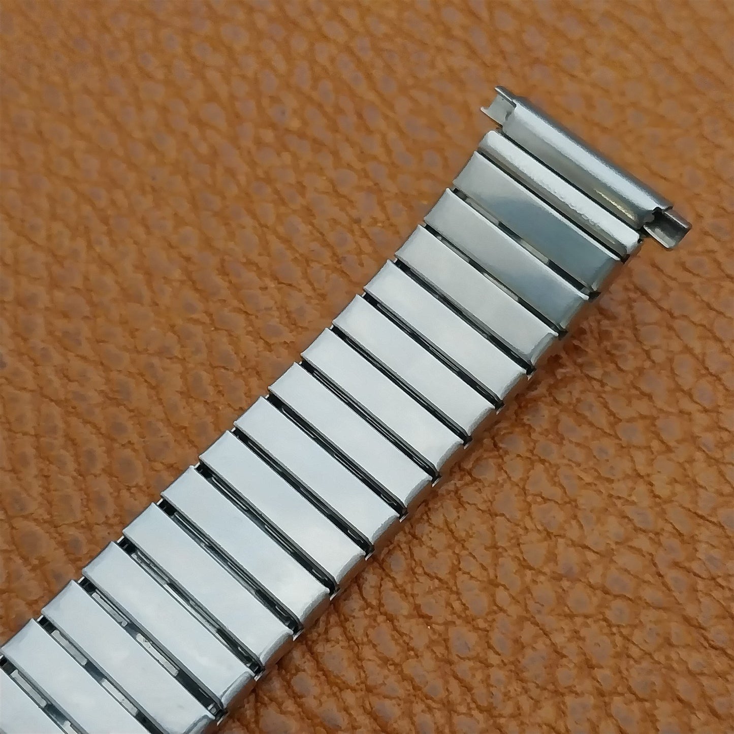 17mm 18mm 19mm Short Kreisler Flexon Stainless Steel Unused 1980s Watch Band