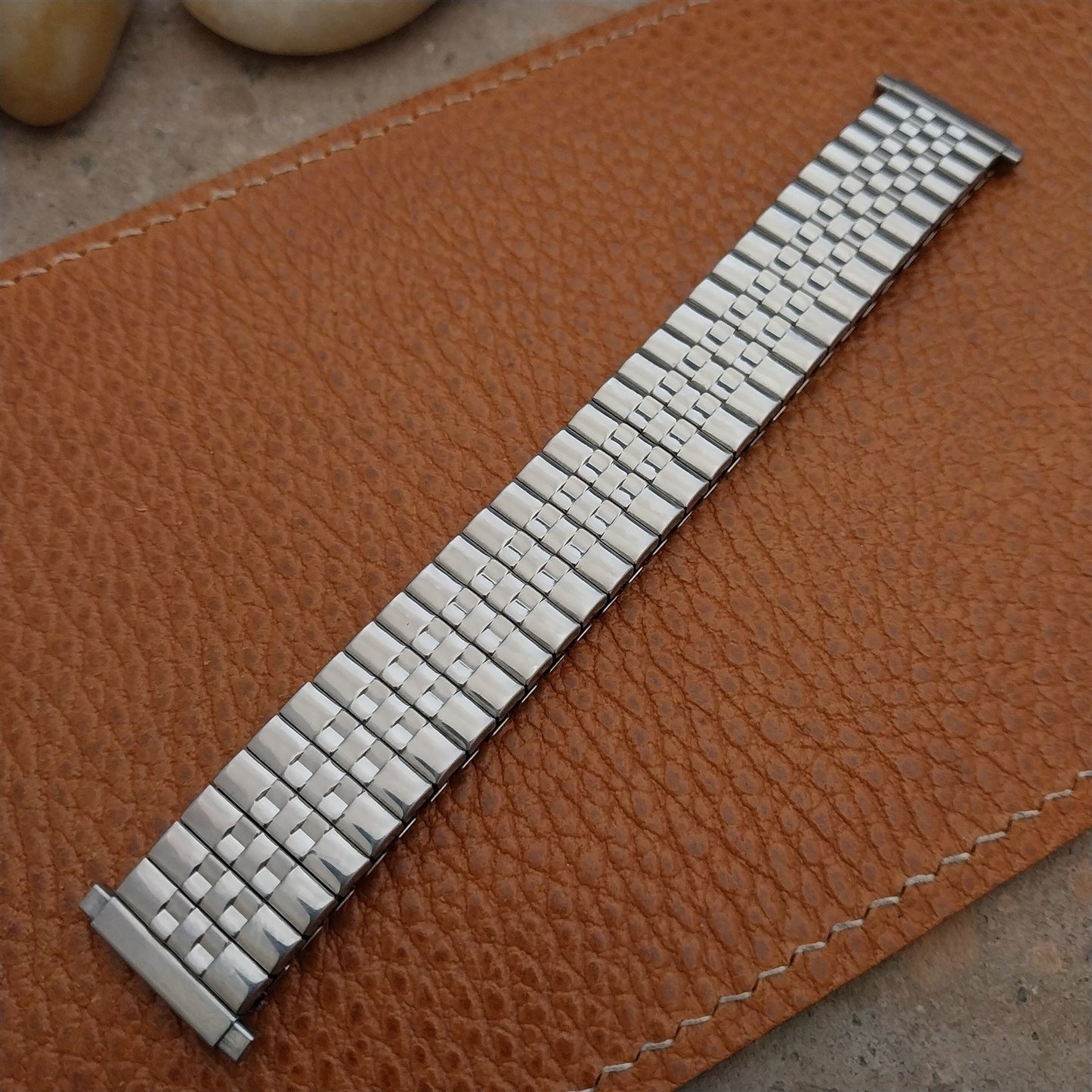 17mm 18mm 19mm Short Kreisler Flexon Stainless Steel Unused 1980s Watch Band