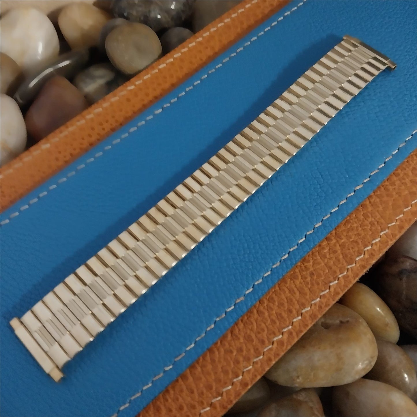 18mm 19mm 20mm Speidel Gold-RGP Wide Twistoflex 1970s nos Unused Watch Band