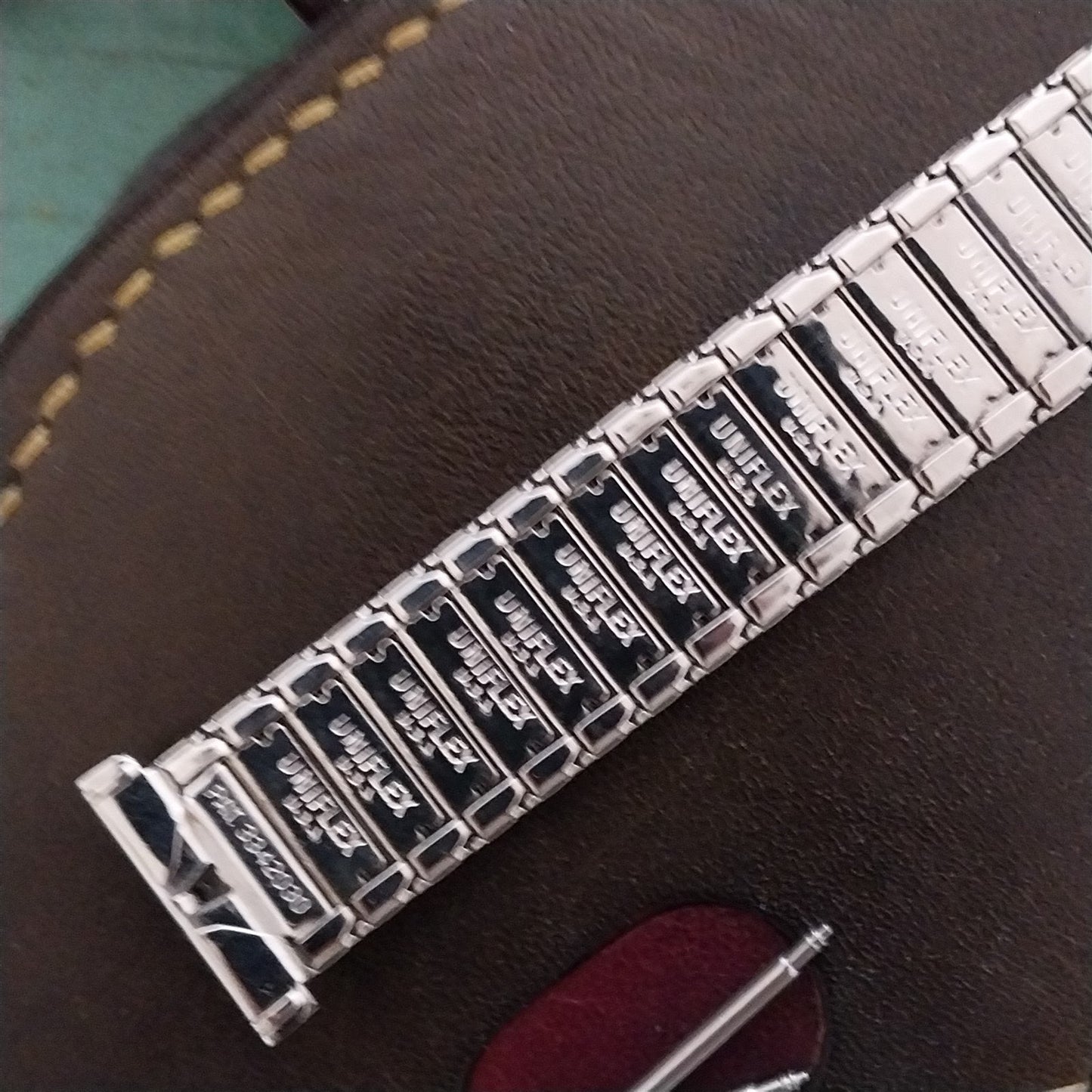 19mm 18mm UniFlex Stainless Steel Slim Expansion Unused 1960s Vintage Watch Band