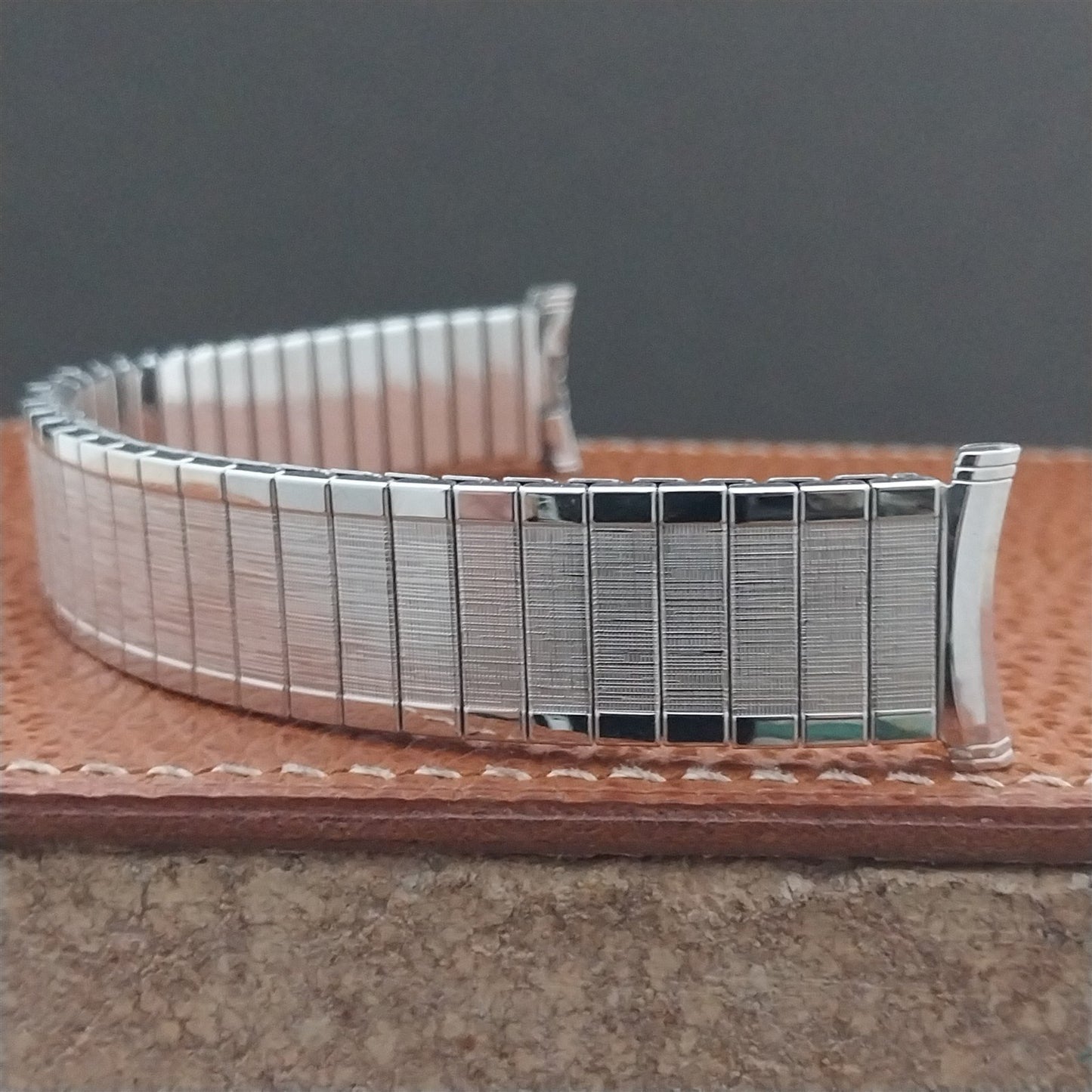 16mm 18mm 19mm Speidel Florentine White Gold Filled nos 1960s Unused Watch Band