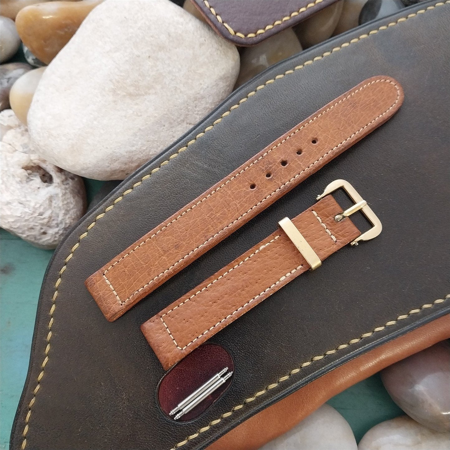 15mm Pigskin Unpadded & Gold-Tone Keeper Unused 1950s Vintage Watch Band