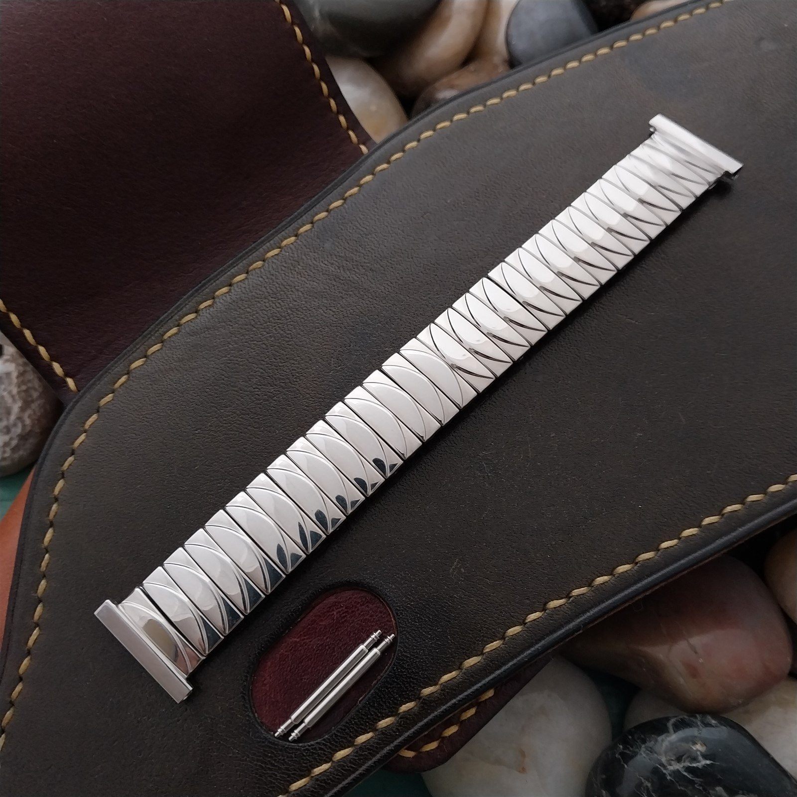 16mm 18mm 19mm 1950s Stainless Expansion Short Foster Unused Vintage Watch Band