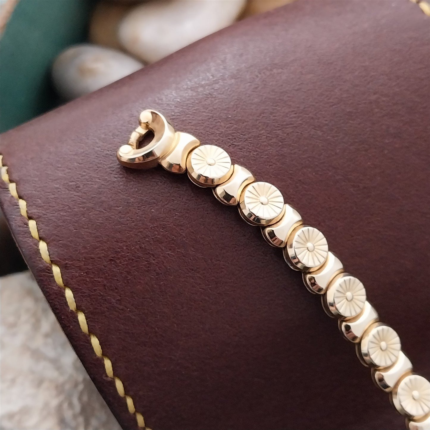 1954 Short Gold-Filled Buttons & Bows Ladies Speidel Unused Vintage Watch Band