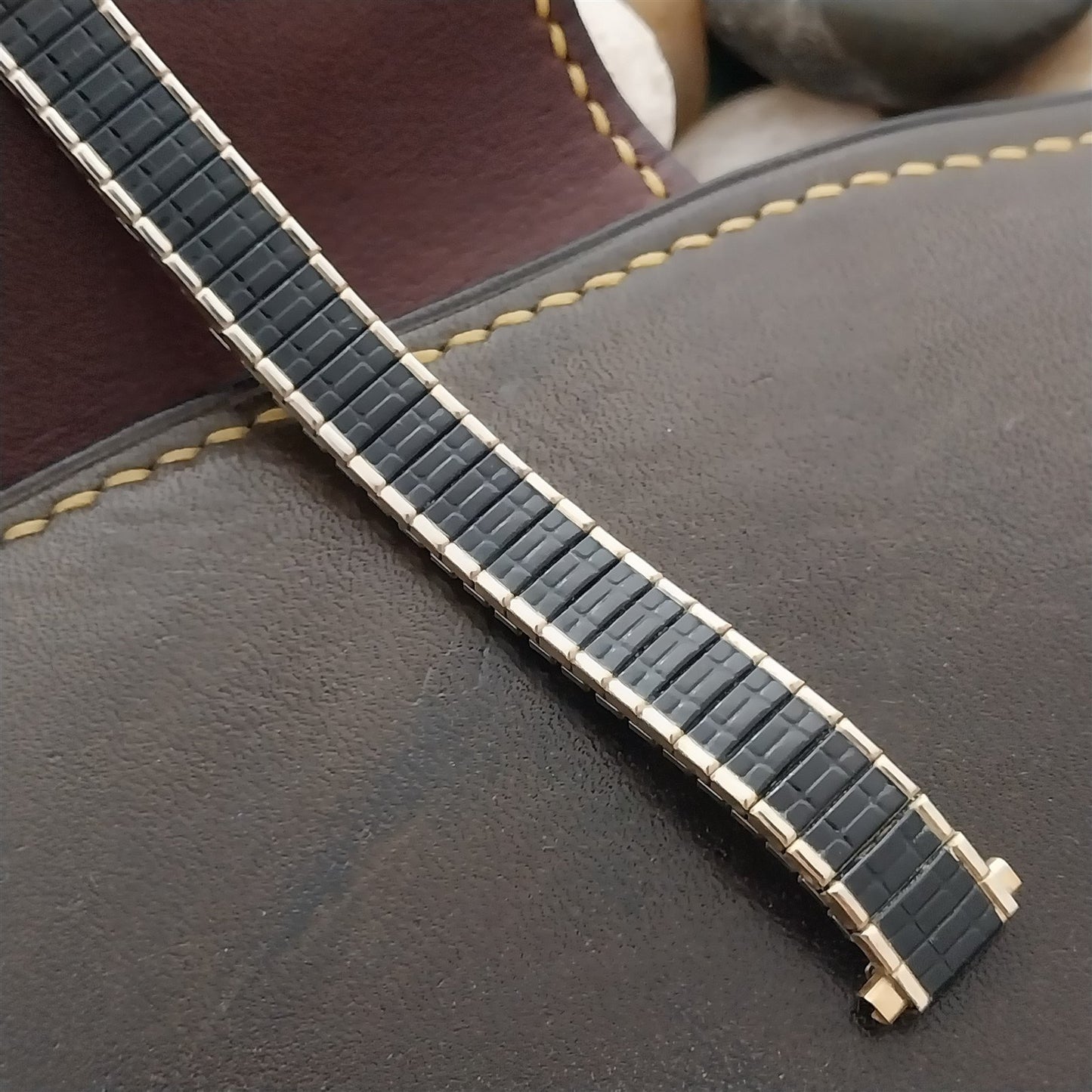 Ladies Speidel Romunda Black & Yellow Rolled Gold Plate Unused Vintage Watch Band