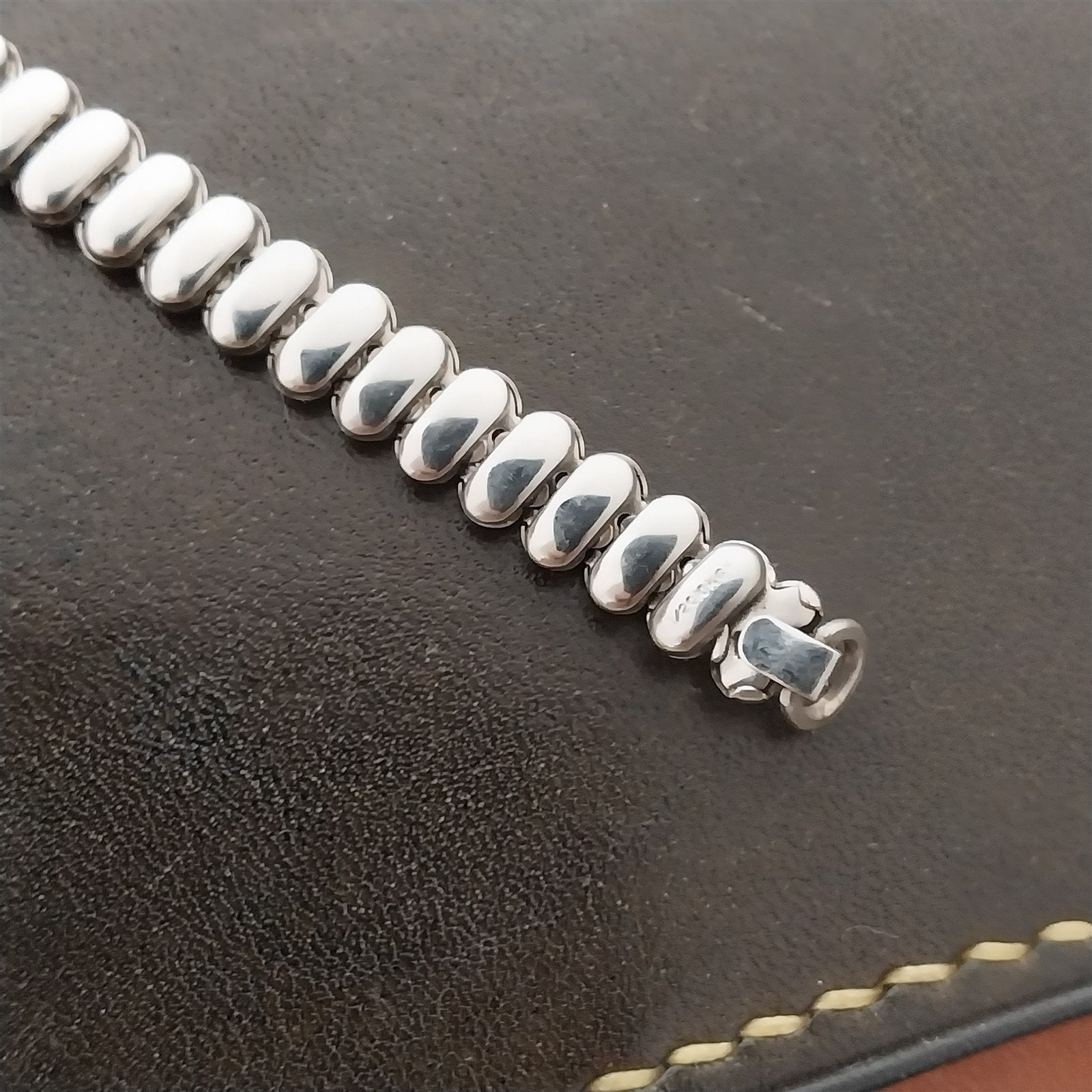 White Gold-Filled Ladies Extra Short Bellavance Unused 1950s Vintage Watch Band