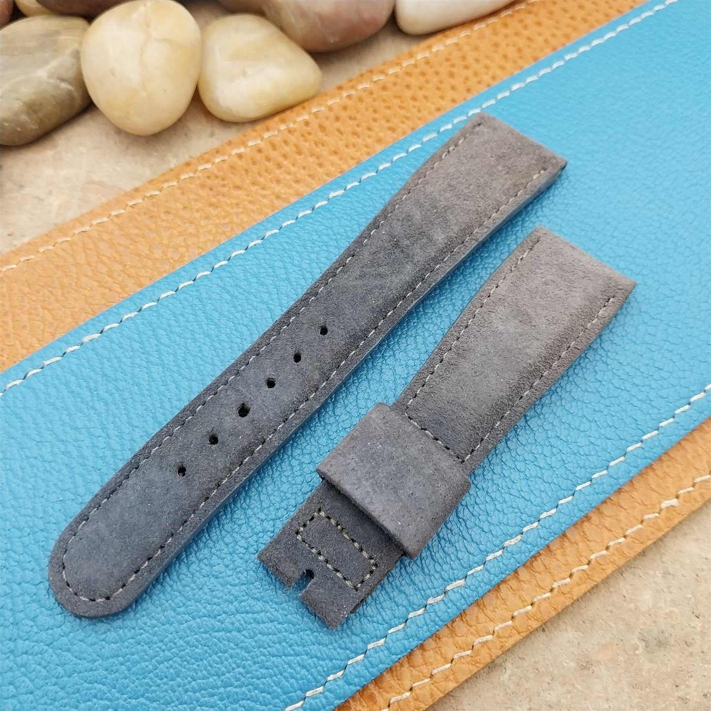 20mm Bulova Accutron White GF Tuning Fork Buckle & Blue Suede Vintage Watch Band