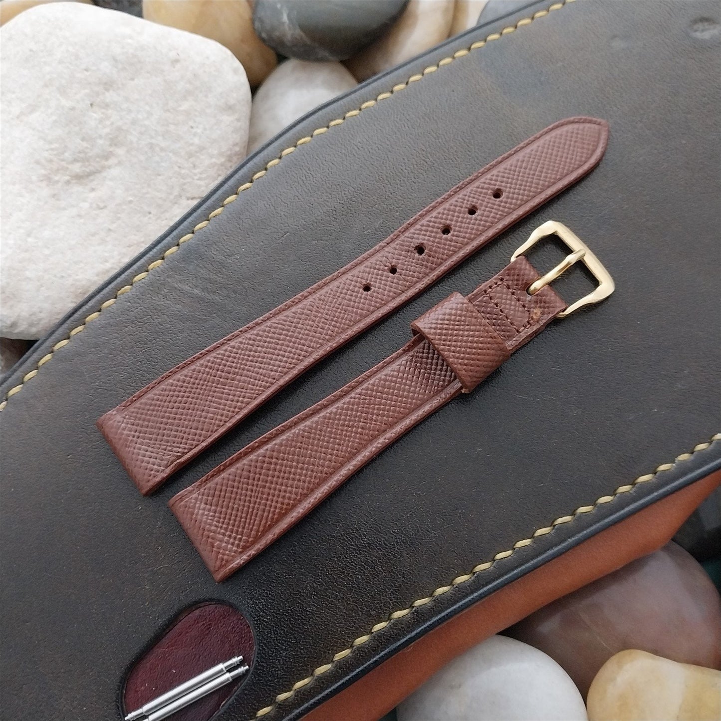 16mm Caravelle Bulova Brown Leather 1960s-1970s Unused Vintage Watch Band