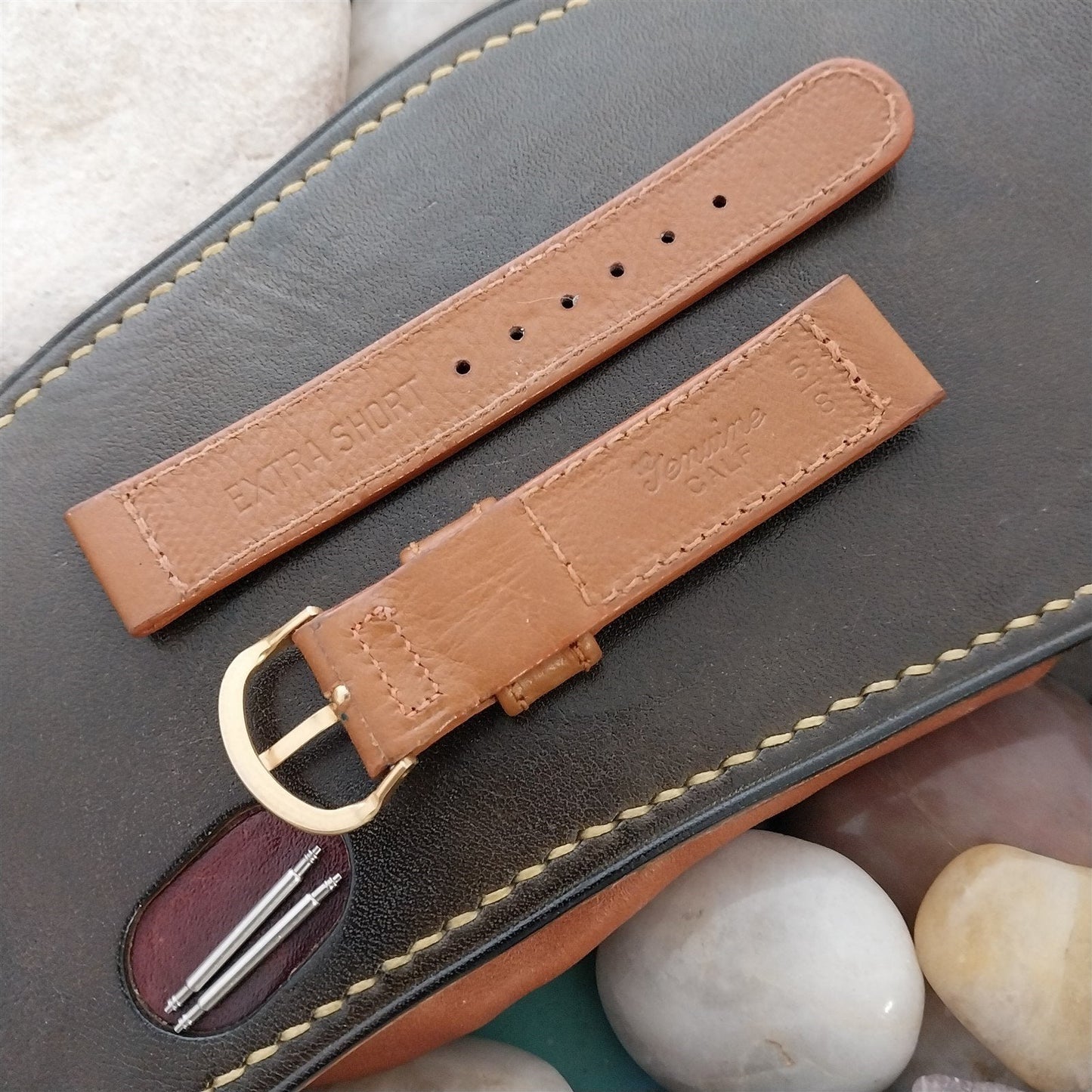 1950s 5/8" Calfskin Leather Short Classic 1-Keeper Unused Vintage Watch Band