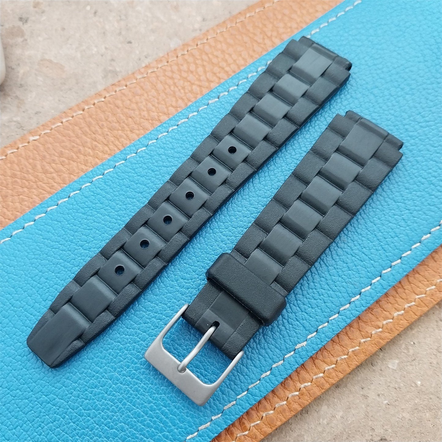 1970s 18mm Skindiver Oyster Diver & Bead Blasted Buckle Unused Vintage Watch Band