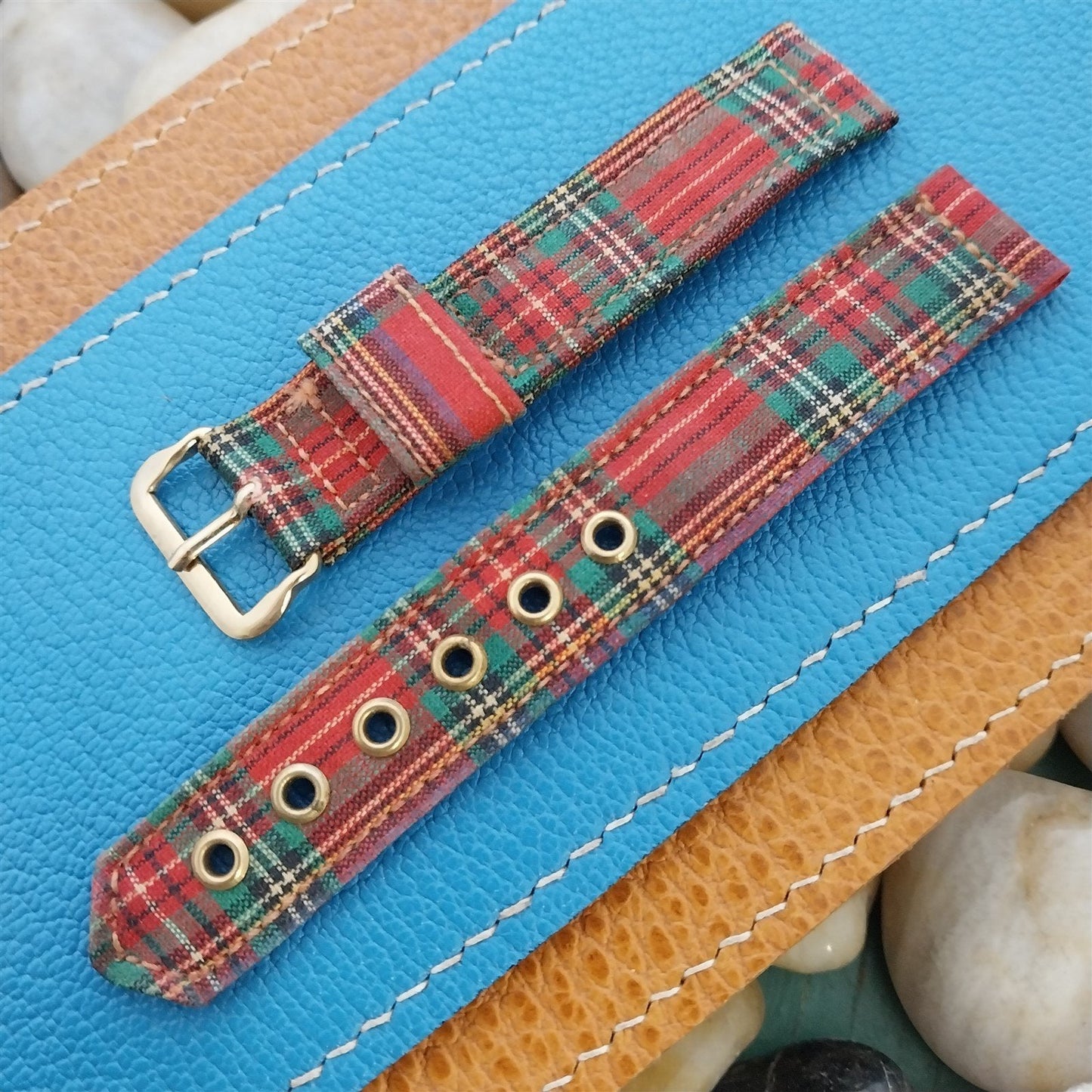 5/8" Red & Green Tartan Plaid Classic Unused nos 1950s Vintage Watch Band