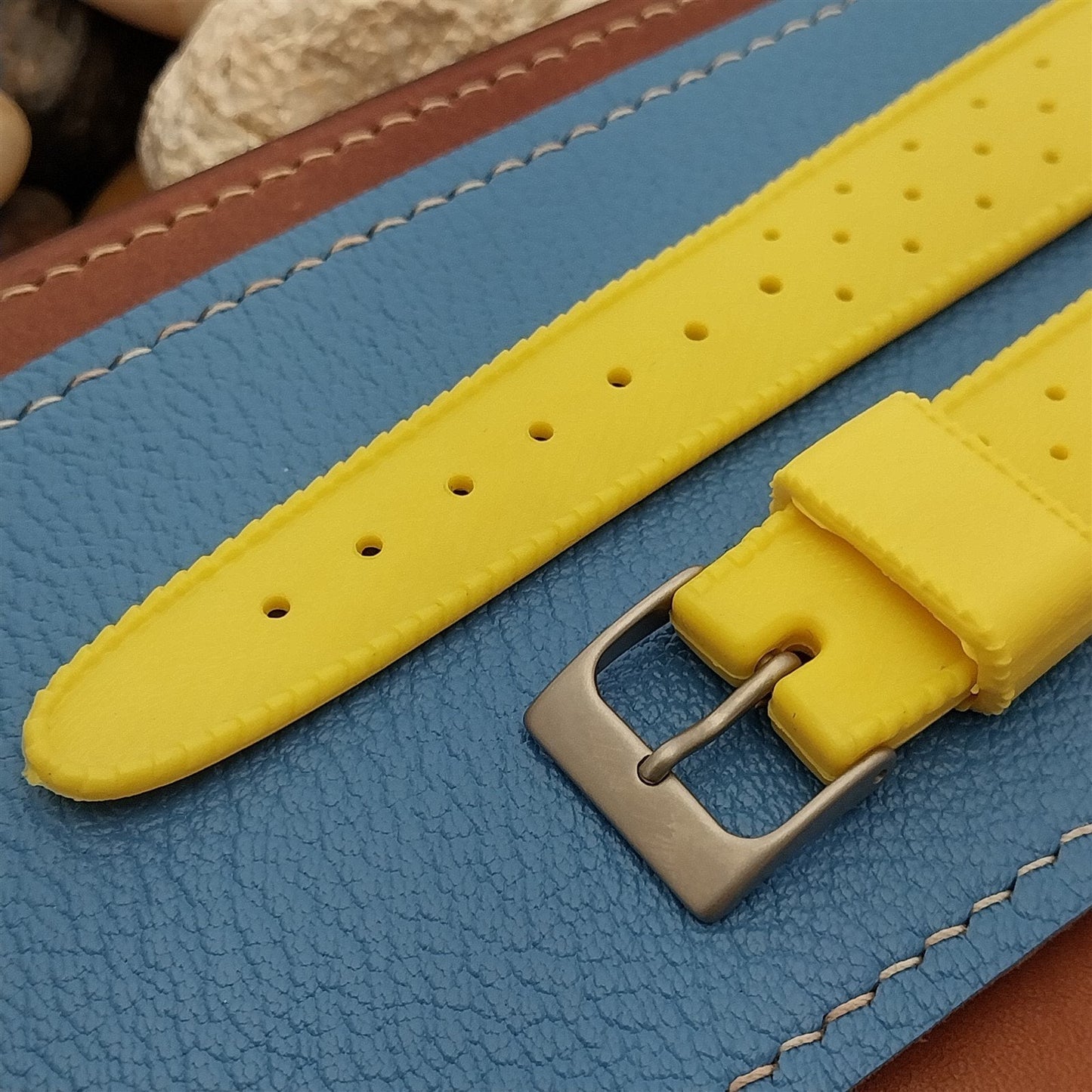 Vintage 18mm Swiss SUB Yellow Skindiver 1960s Watch Band & Bead Blasted Buckle