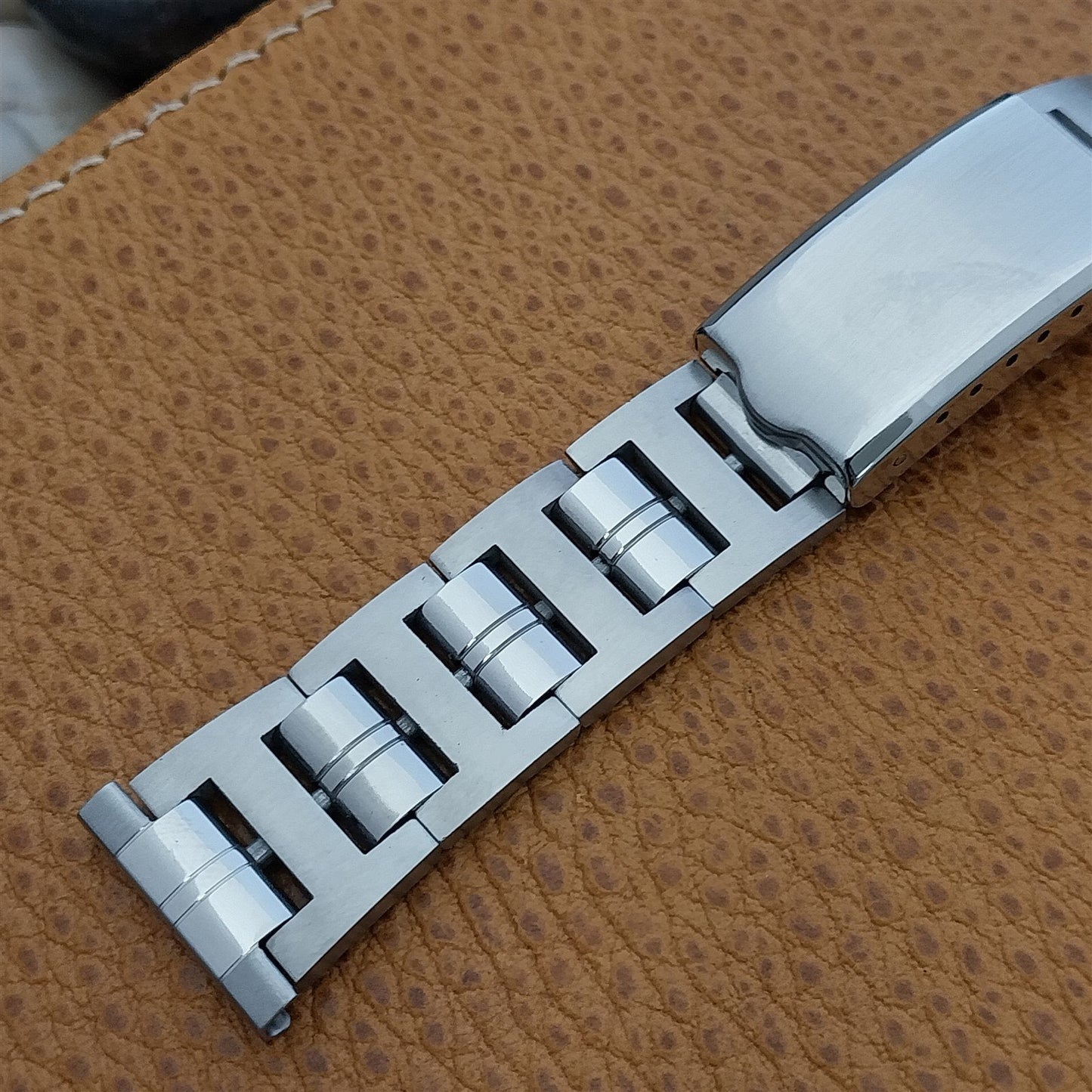 18mm 19mm Stainless Steel Solid-Link JB Champion Unused 1960s Vintage Watch Band
