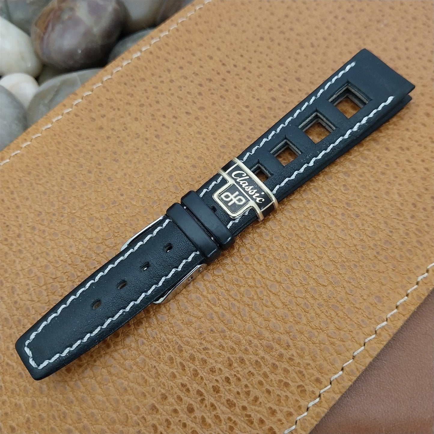 Vintage 18mm 1960s Black GT Rally Contrast Stitch Classic Tapered nos Watch Band
