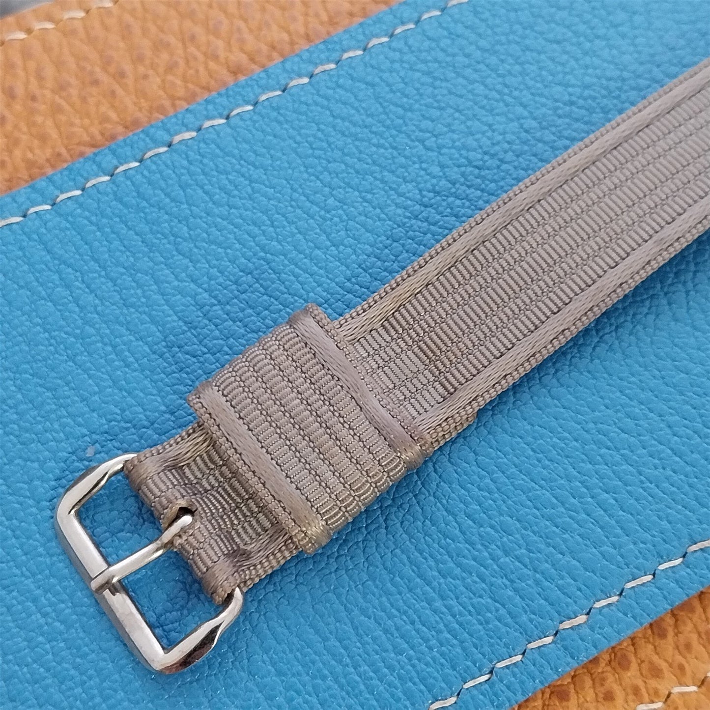 Vintage 17mm Gray Nylon Single-Pass Short Unused 1950s Classic Watch Band