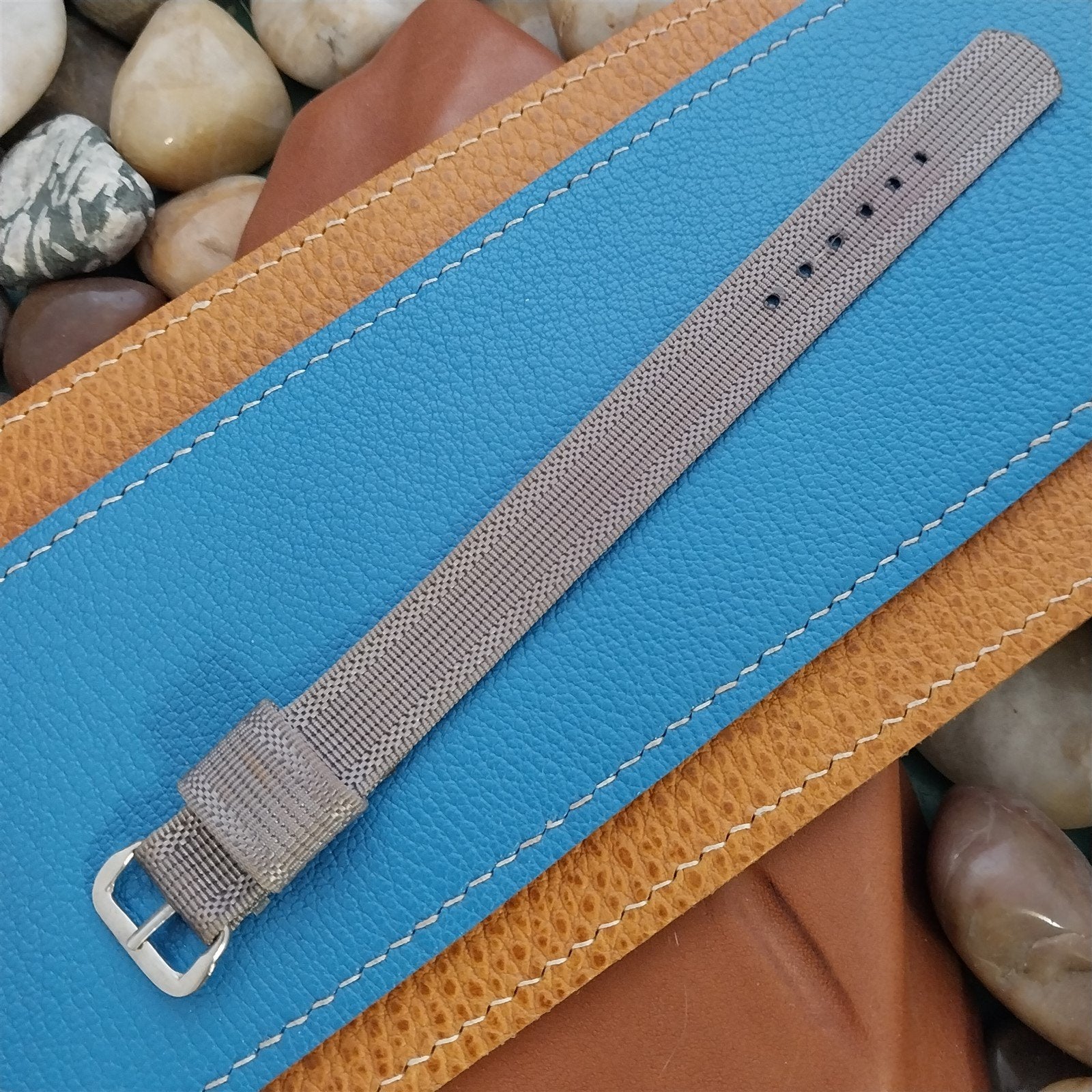 Vintage 15mm Gray Ribbed Nylon Single-Pass Short nos 1950s Classic Watch Band