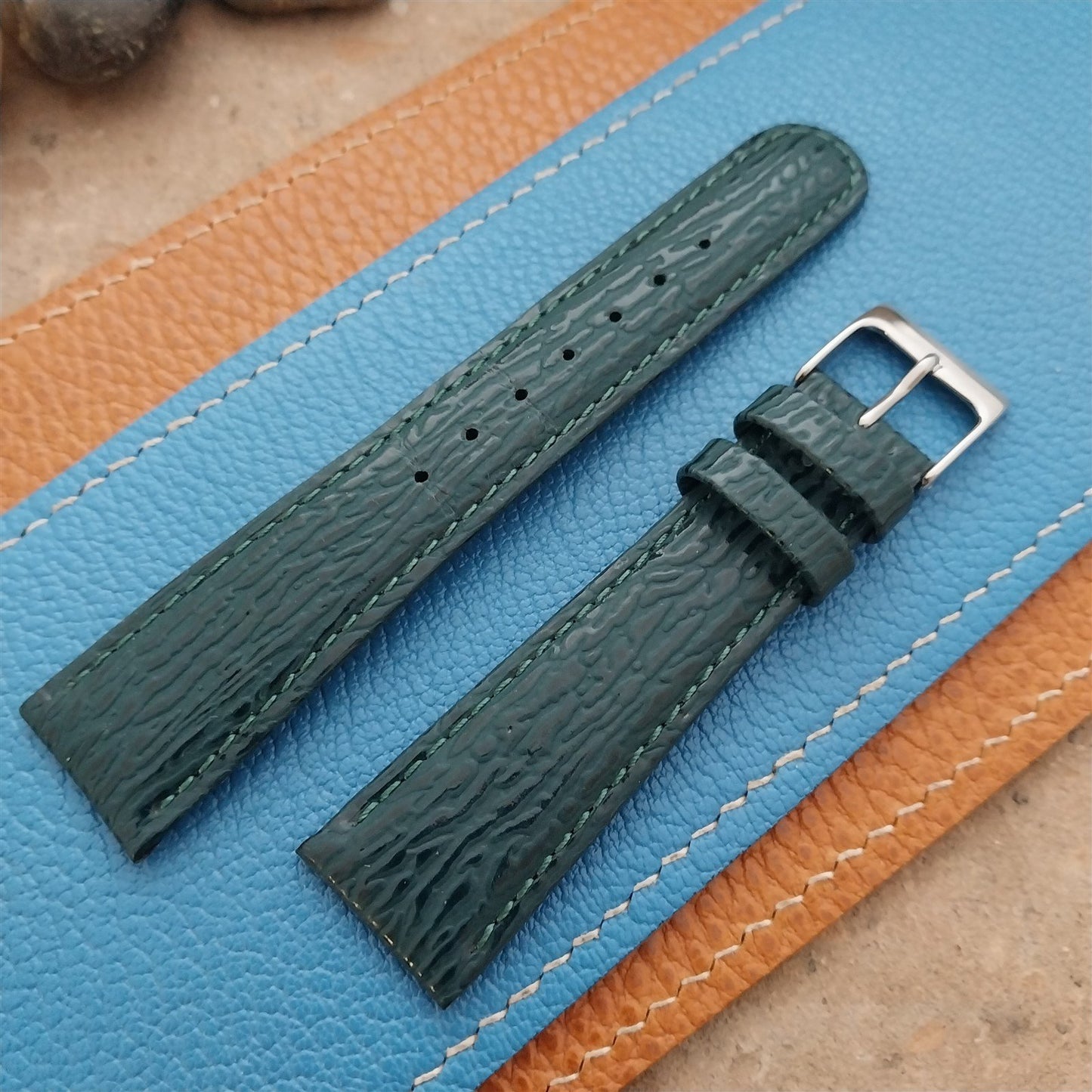 20mm Hadley Roma Tapered 20/16 Green Imitation Shark Unused Leather Watch Band