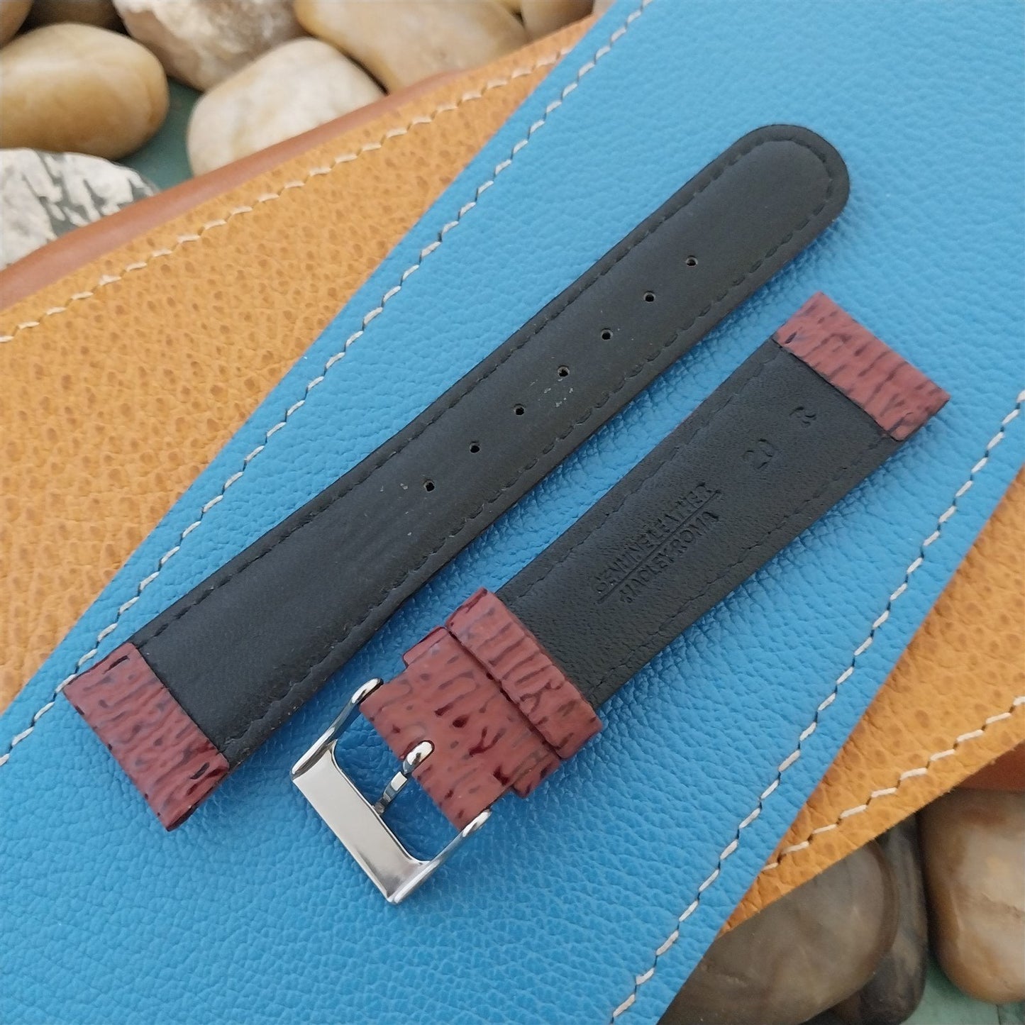 20mm Hadley Roma Tapered 20/16 Red Imitation Shark Unused Leather Watch Band