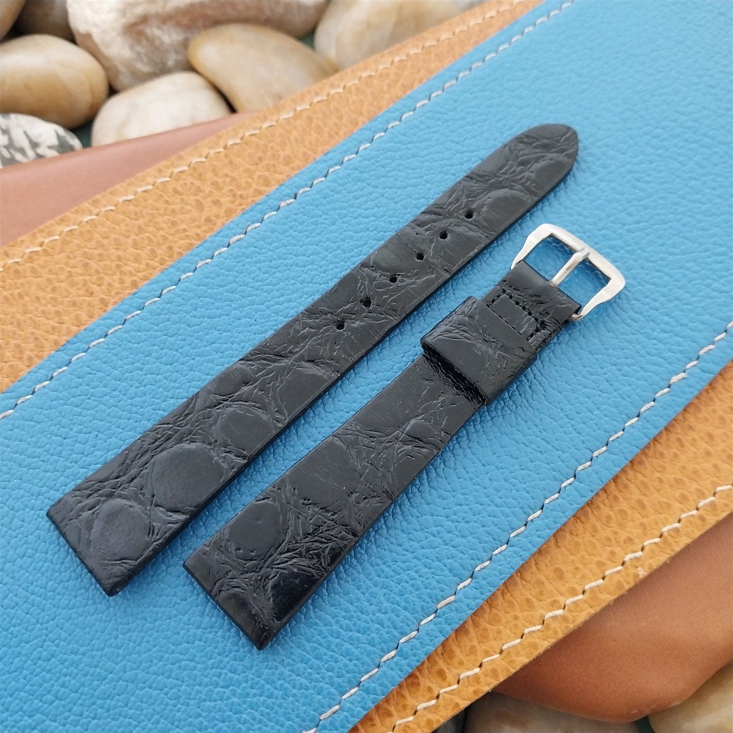 17.2mm Caravelle Bulova Black Leather Unused Classic 1970s Vintage Watch Band