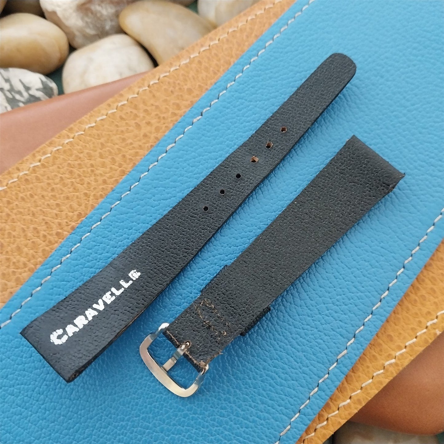 17.2mm Caravelle Bulova Black Leather Unused Classic 1970s Vintage Watch Band