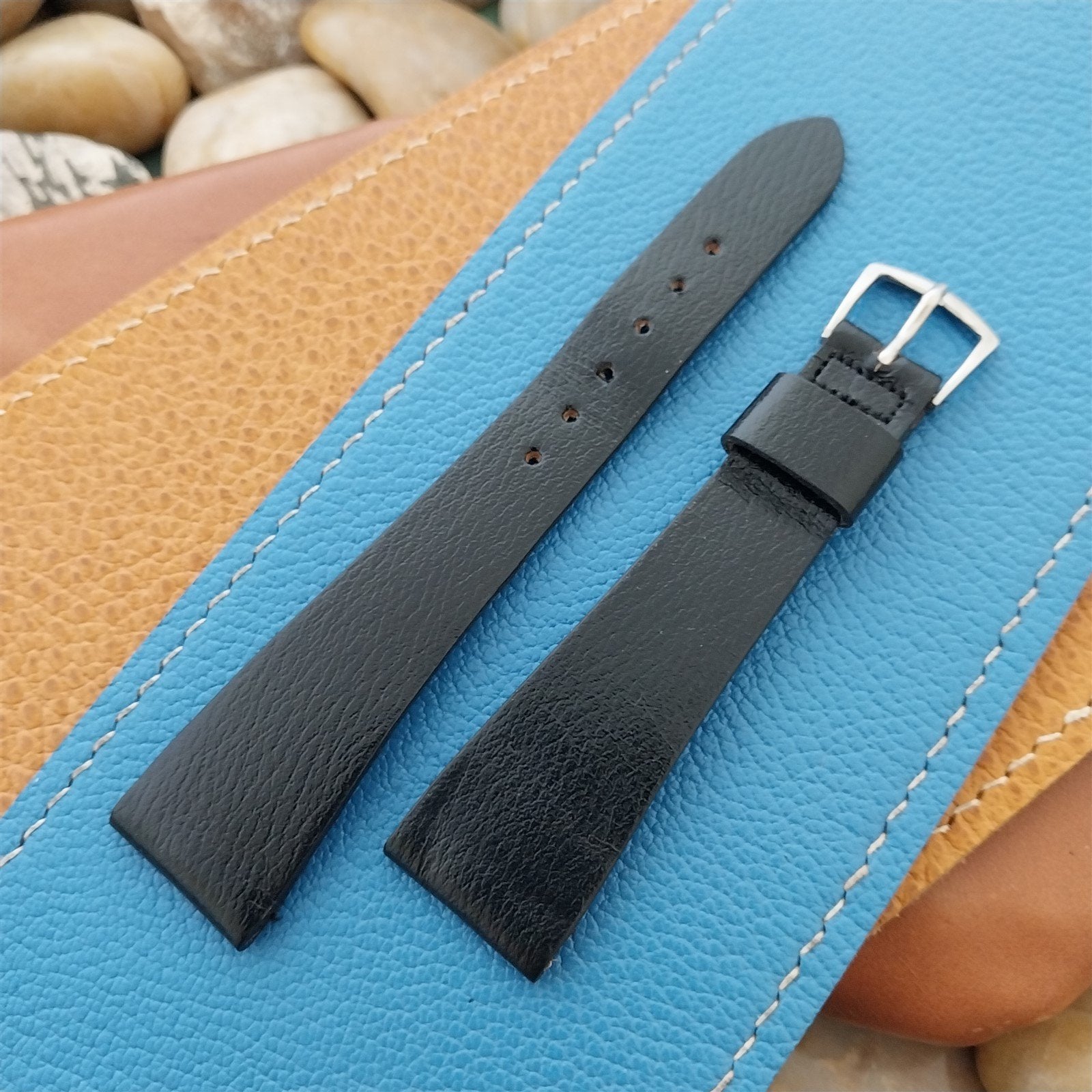 19mm Caravelle Bulova Black Leather Unused Classic nos 1970s Vintage Watch Band