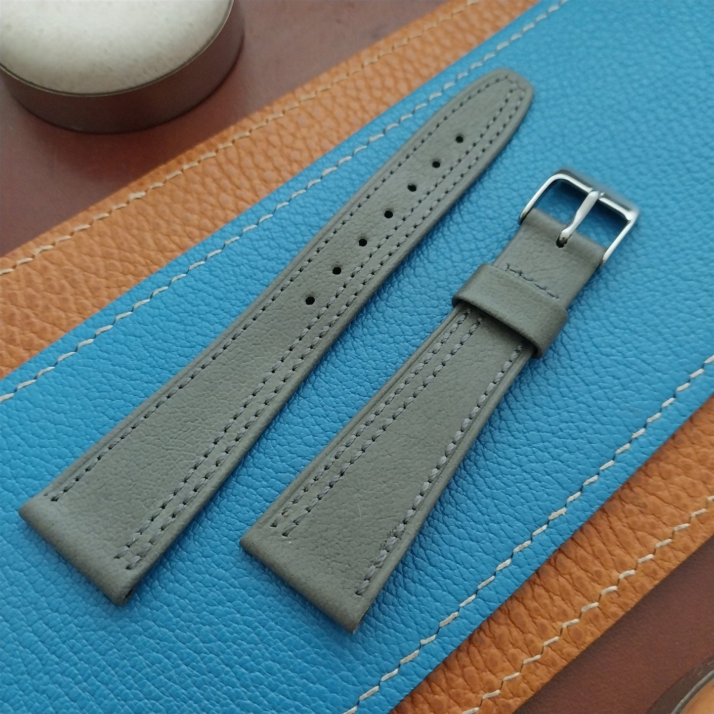 20mm Hirsch Classic Tapered Gray Leather 20/14 Unused Watch Strap