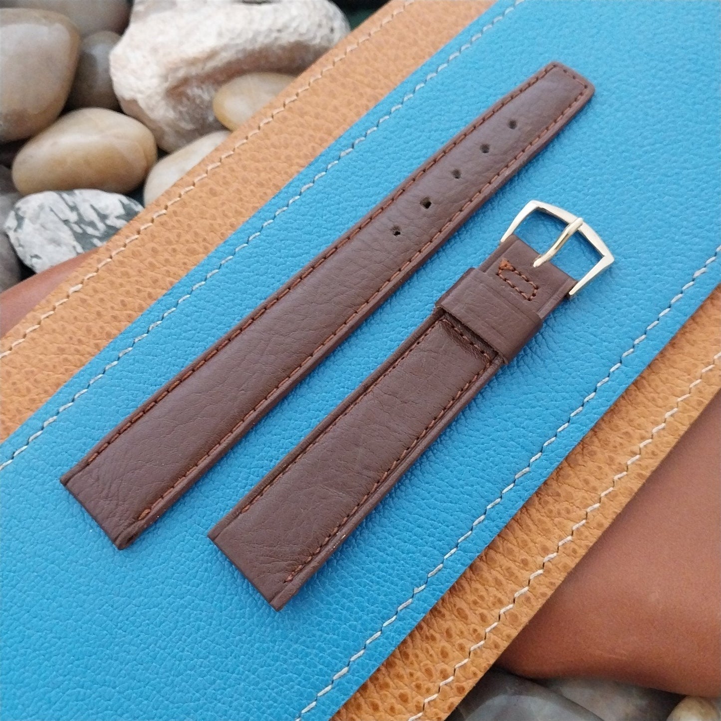 Vintage 11/16" Tapered Long Brown Calfskin Leather Classic nos Unused Watch Band