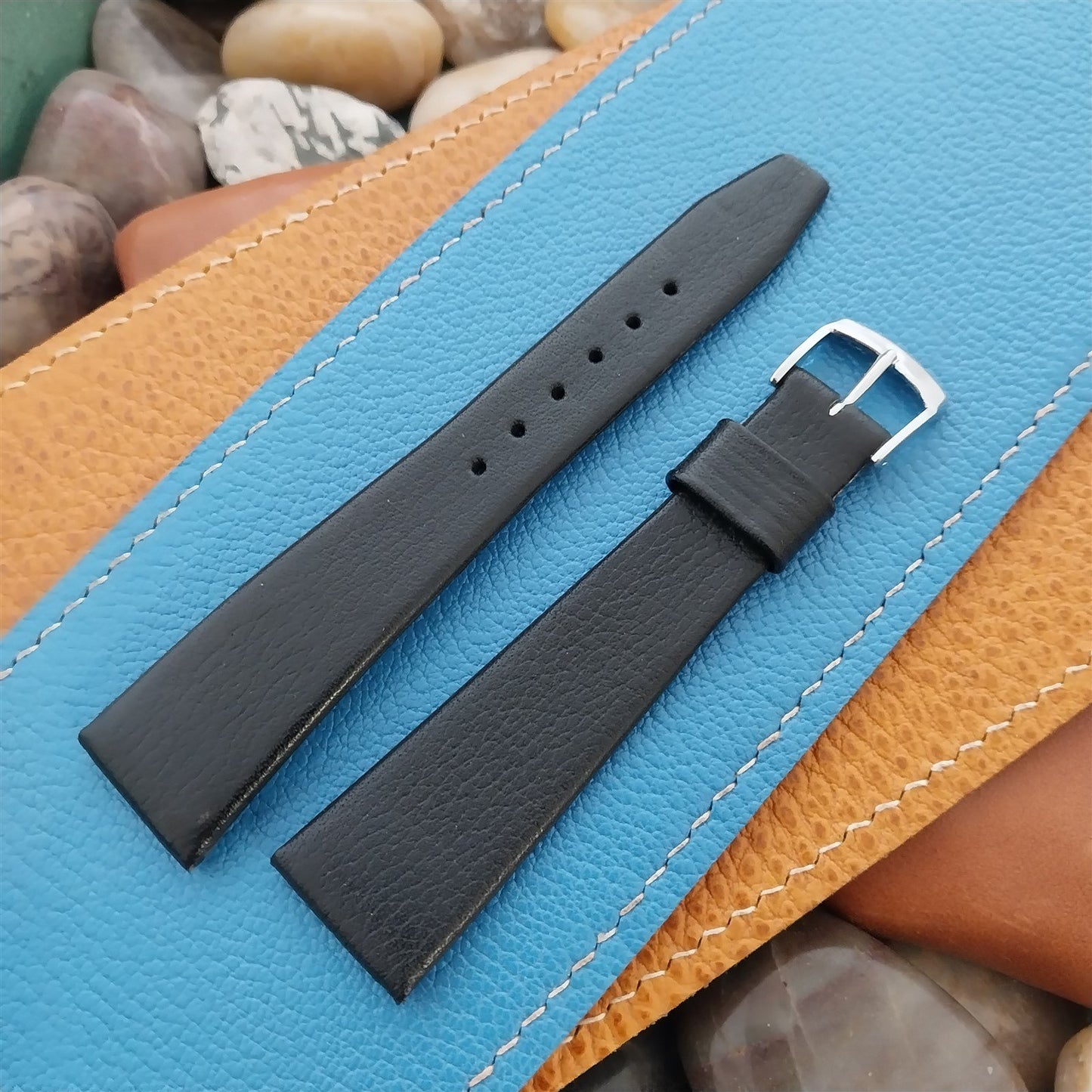 Vintage 20mm 1970s Black Calf Wire Lug Classic Tapered nos Watch Band