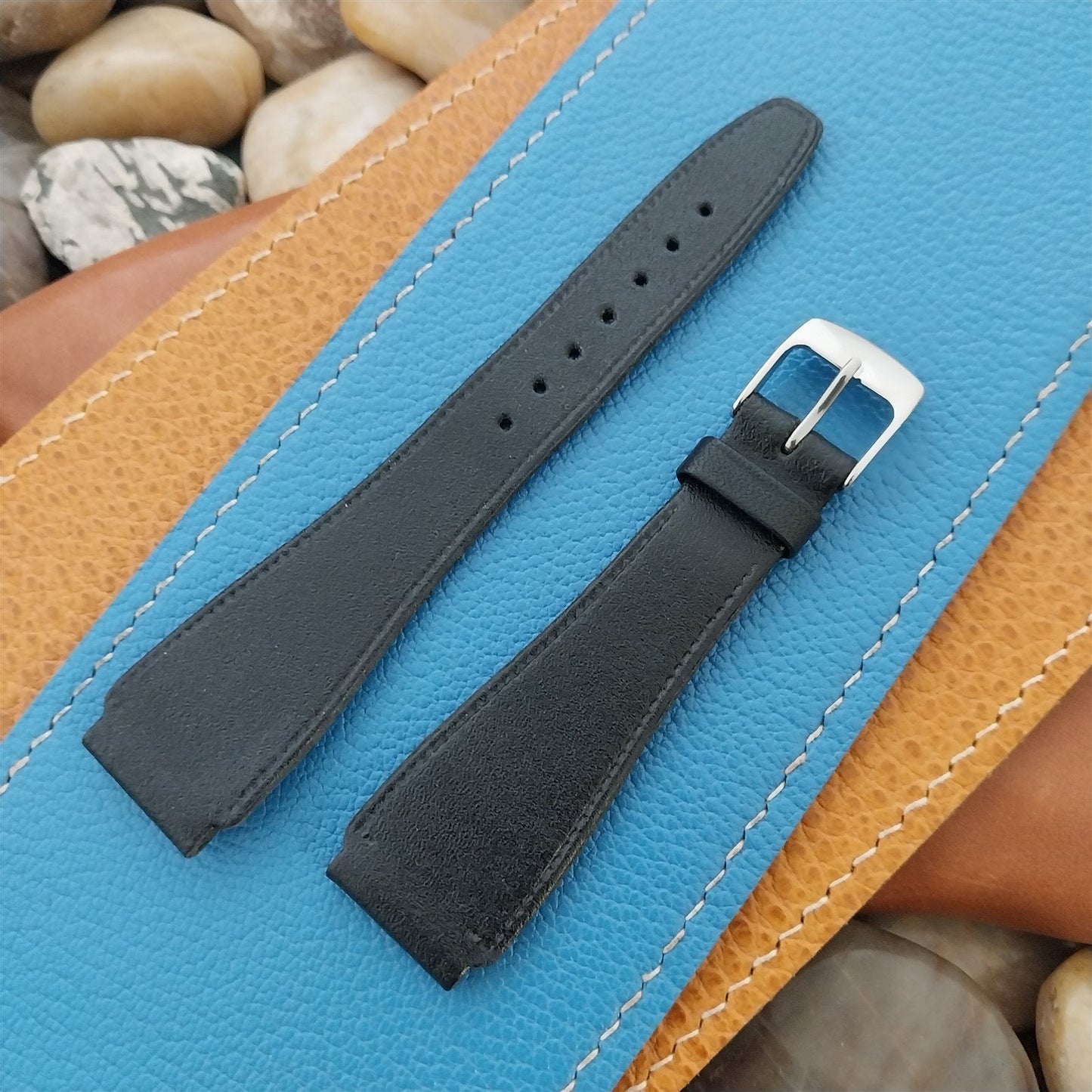 18mm Hirsch Classic Tapered Flared Black Leather 18/14 Unused Watch Band