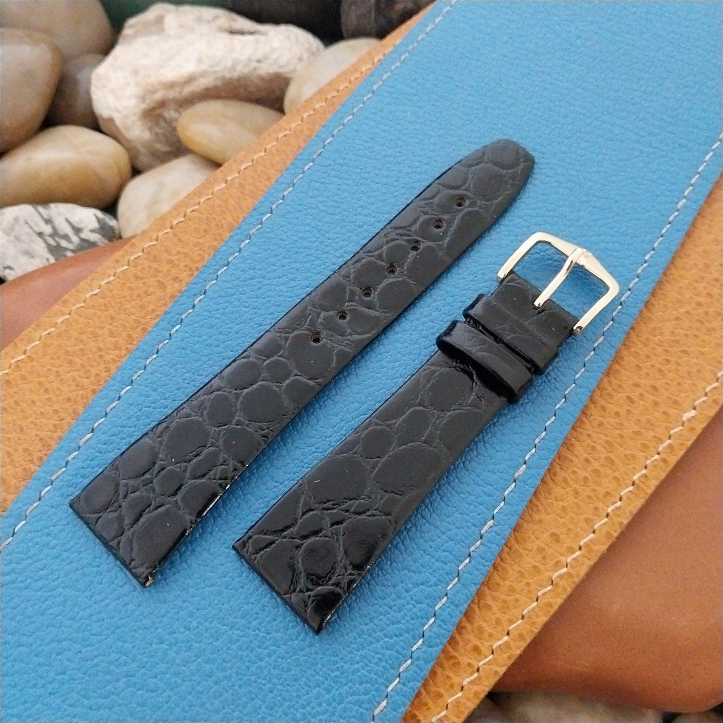 20mm Hirsch Black Simulated Croc Leather Unused Tapered 20/16 Watch Band