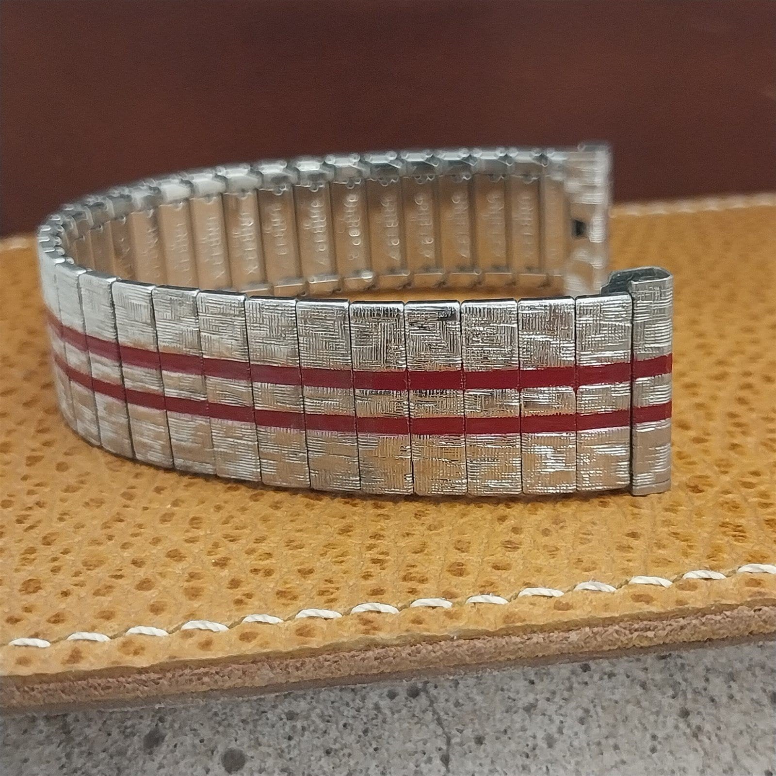 17.2mm Stainless Steel Expansion Racing Stripe nos 60s Vintage Watch Band