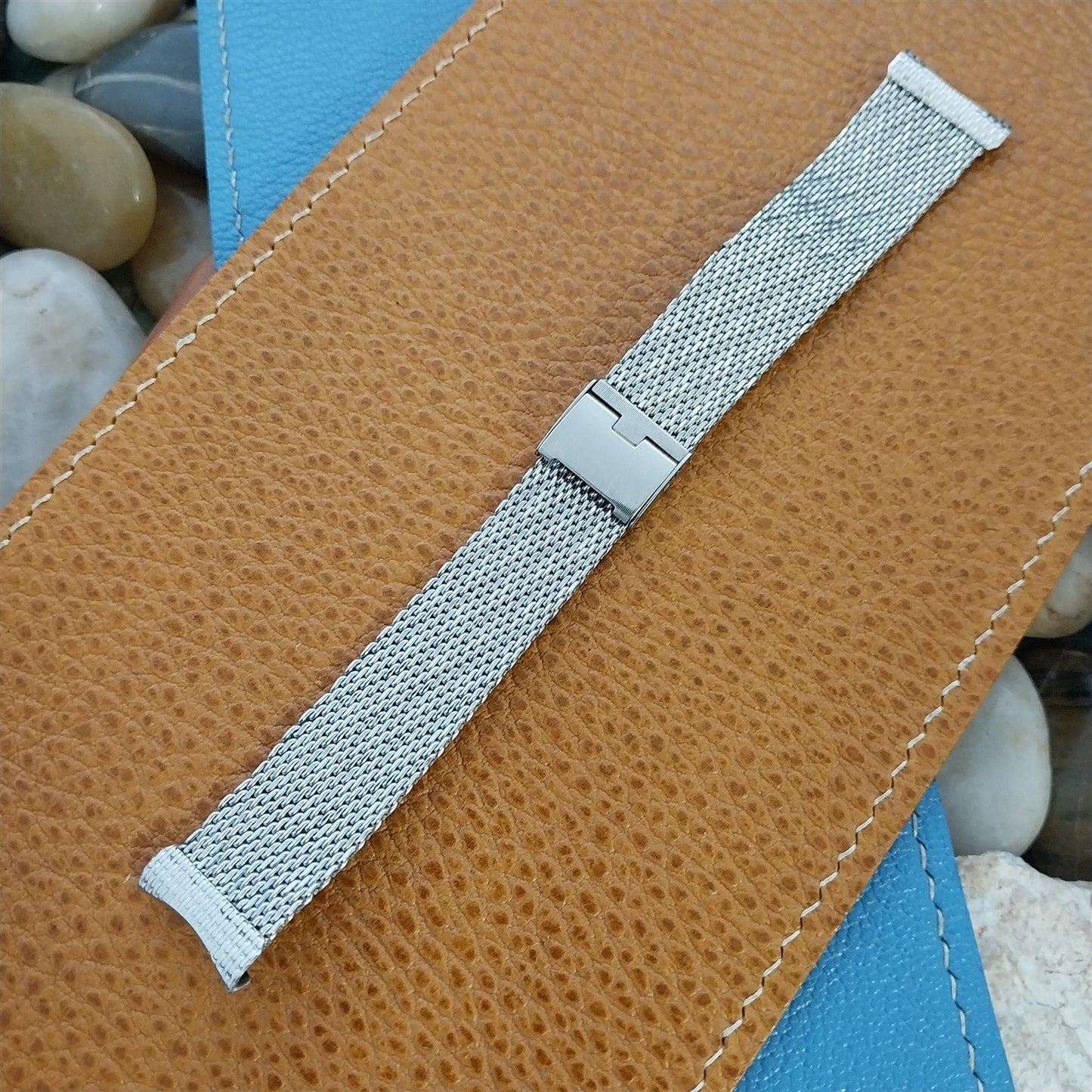 19mm 18mm Classic Stainless Steel Mesh Lenox Unused nos 1960s Vintage Watch Band